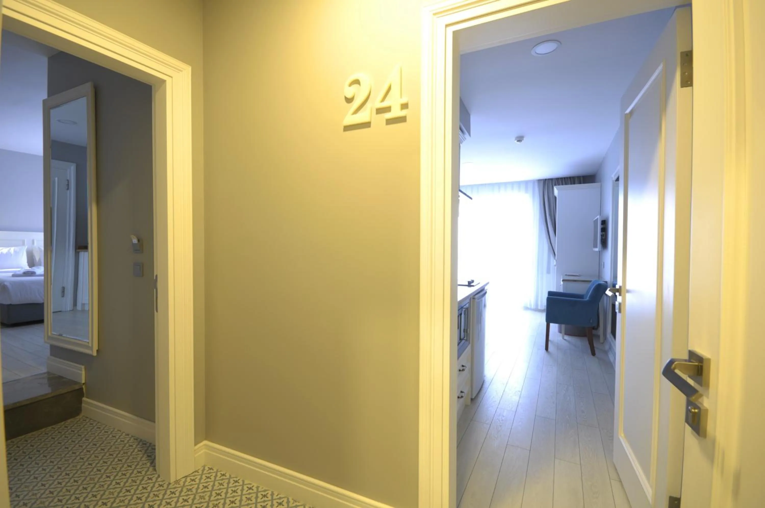 Two Connecting Double Rooms in Ada Home Istanbul