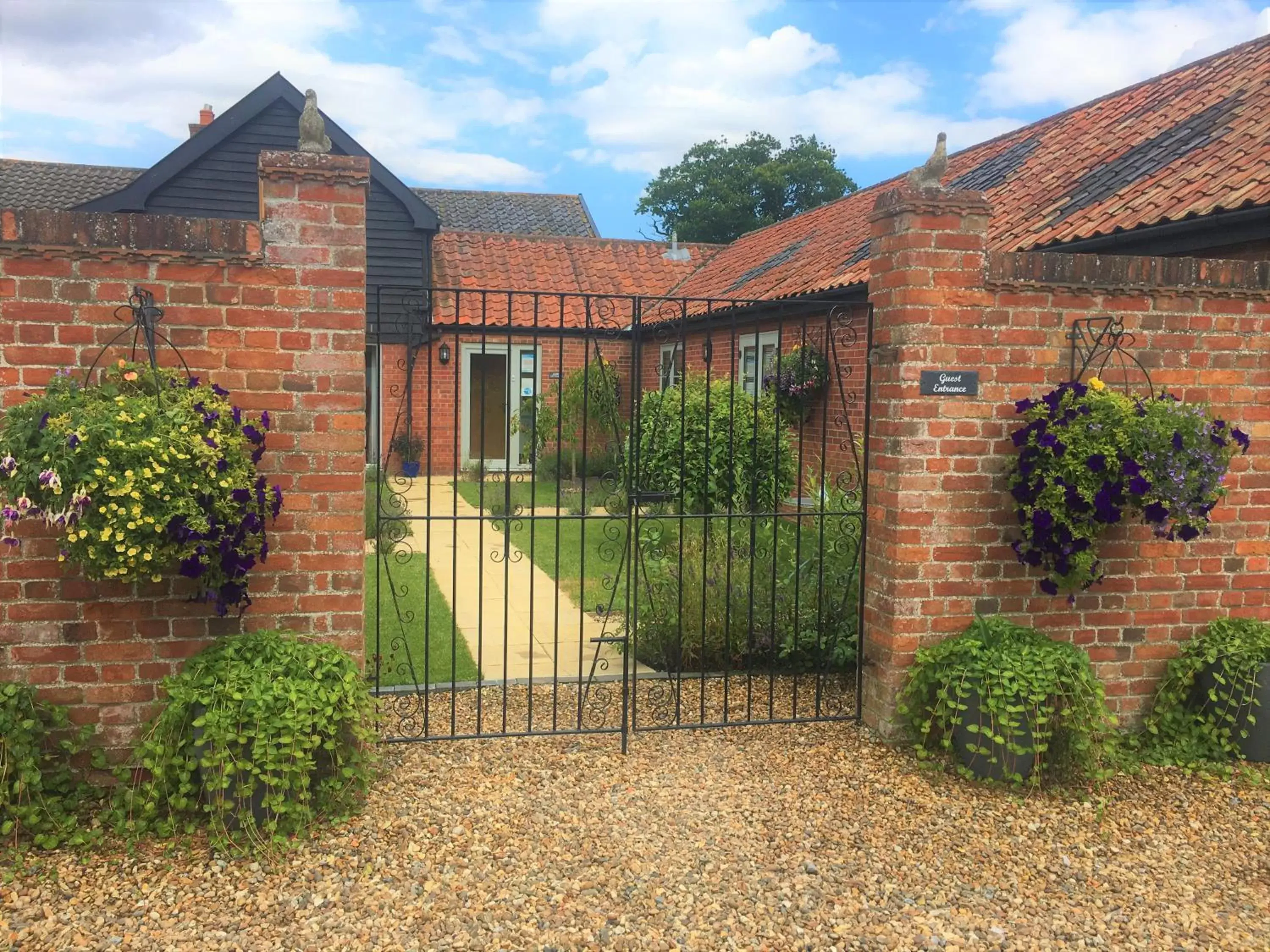 Grove Barn Bed and Breakfast Grove Barn Bed and Breakfast