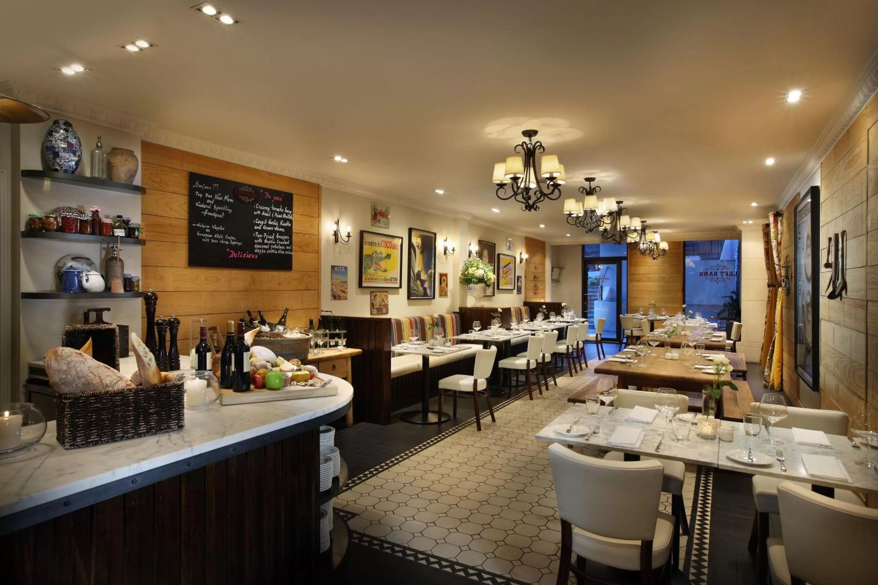 Restaurant/places to eat in Sofitel Queenstown Hotel & Spa