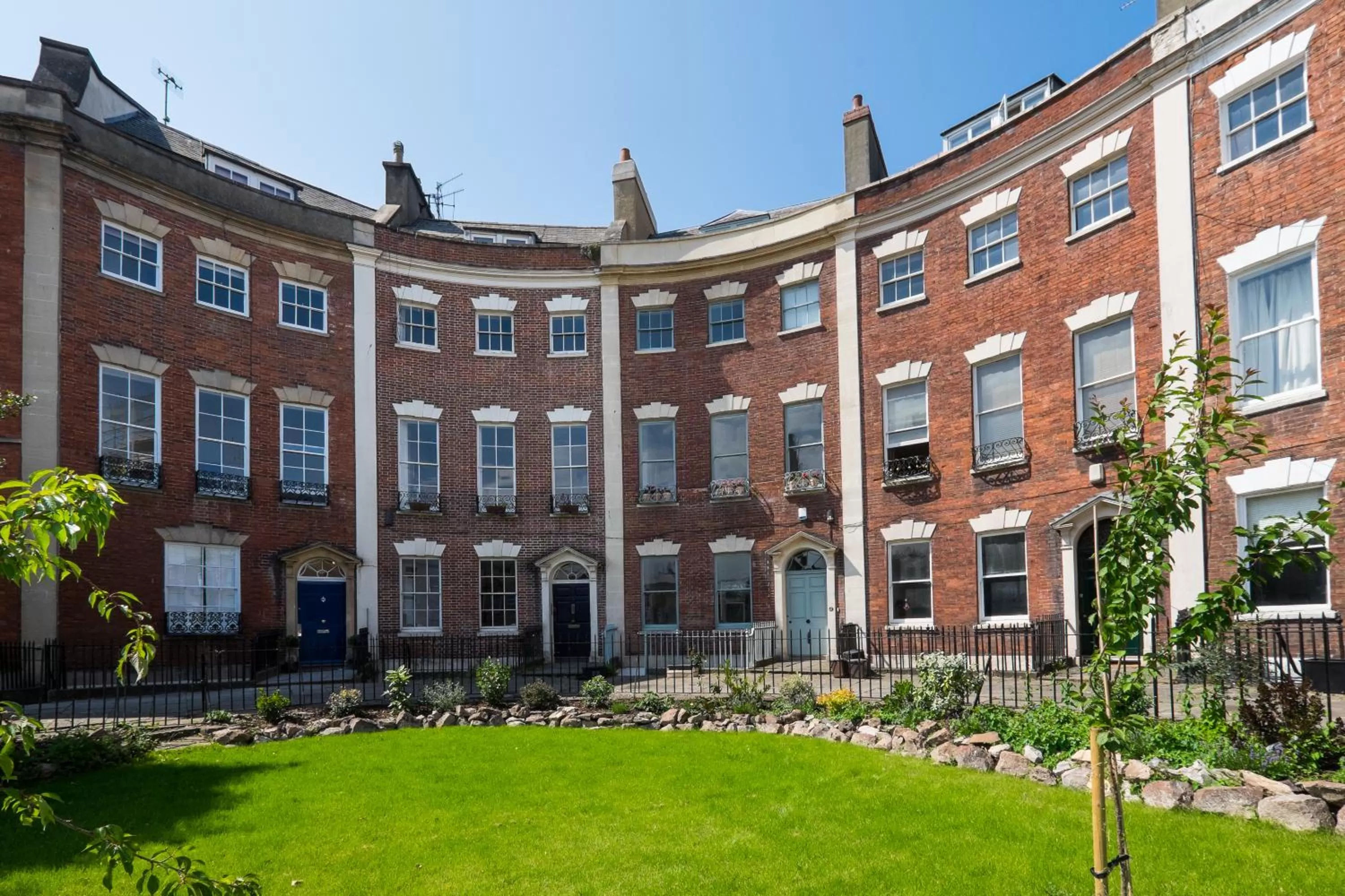 Property Building in Berkeley Suites