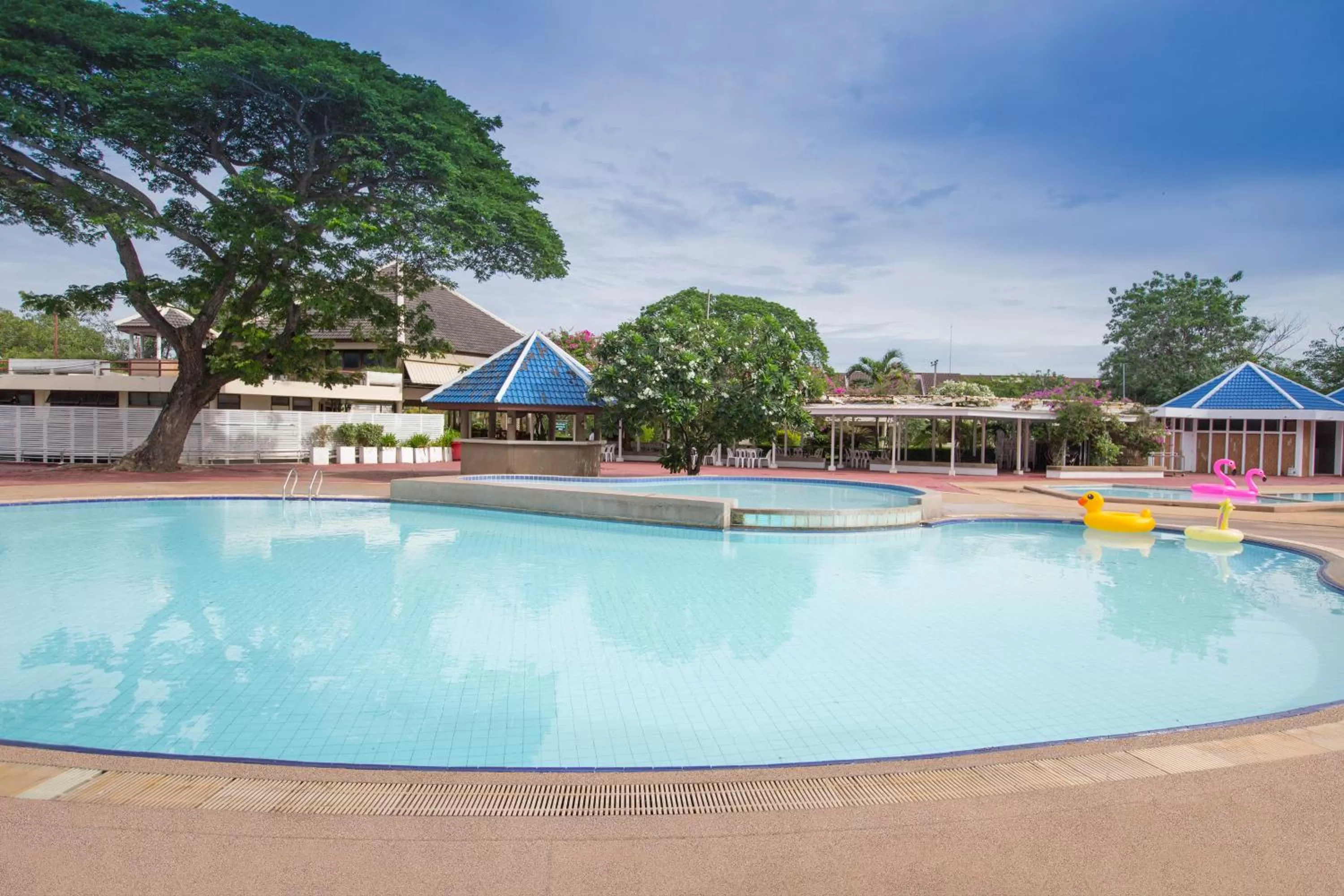 Property building in Eurasia Cha-Am Lagoon