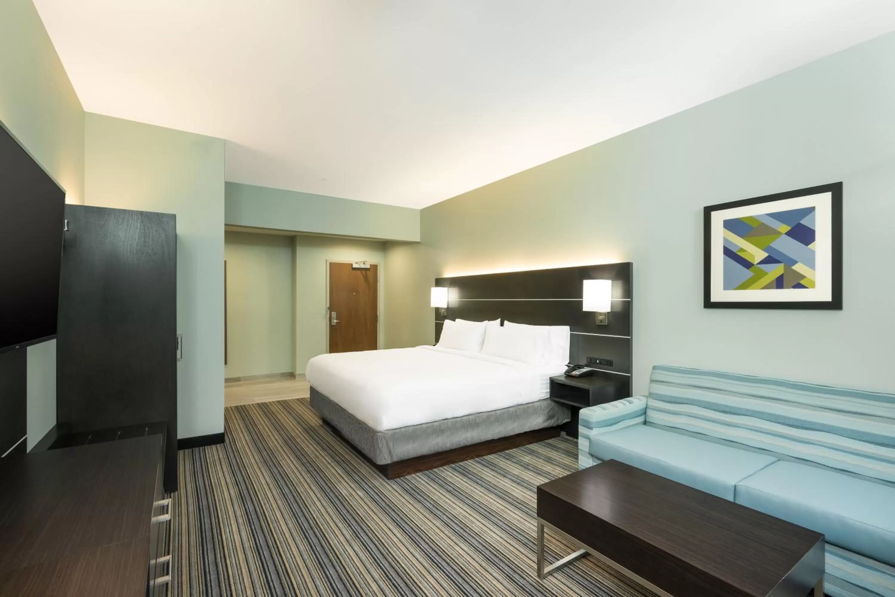 Photo of the whole room, Bed in Holiday Inn Express & Suites Greenville SE - Simpsonville by IHG