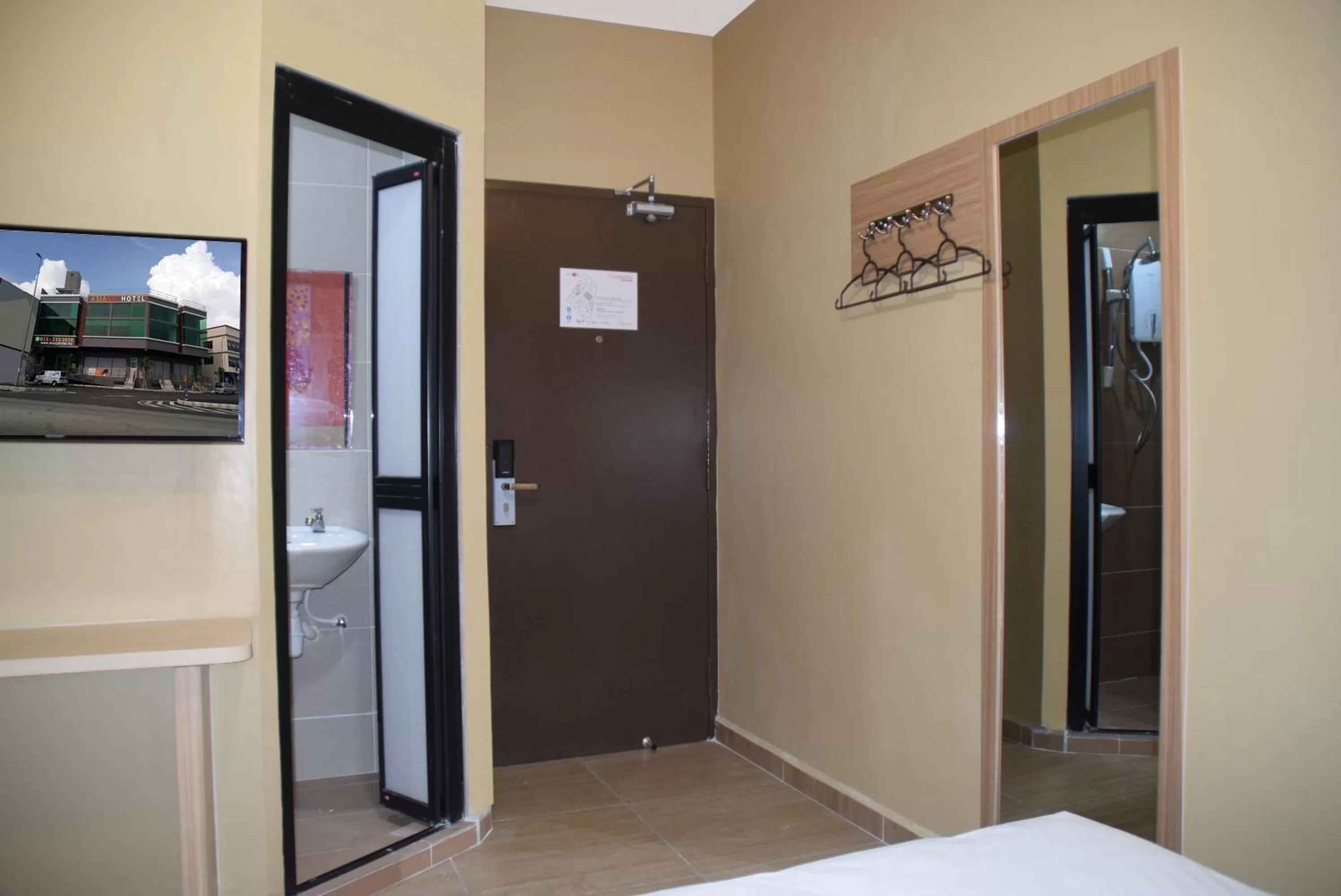 Photo of the whole room in Asiago Hotel