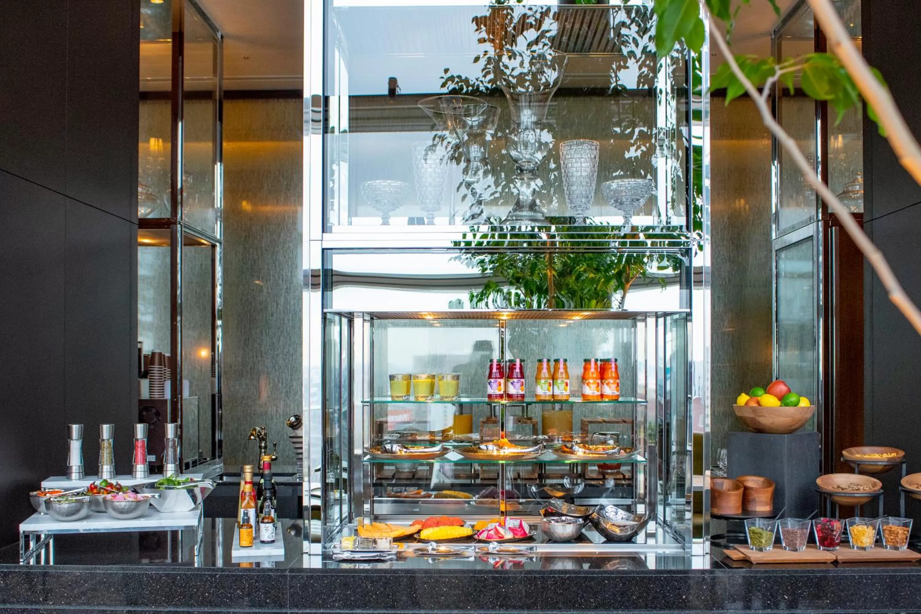 Lounge or bar in Nagoya Marriott Associa Hotel