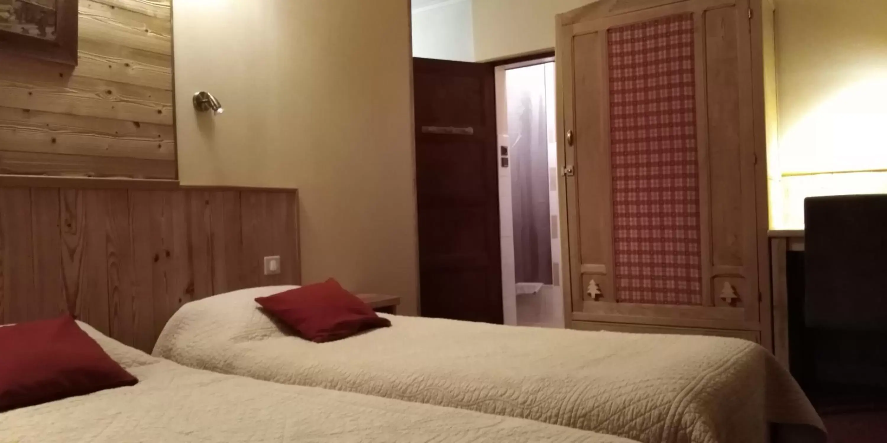 Twin Room in Le Dôme Twin Room in Le Dôme