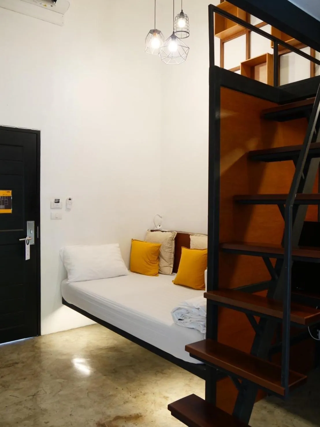 Photo of the whole room, Bed in Book a Bed Poshtel - SHA Plus