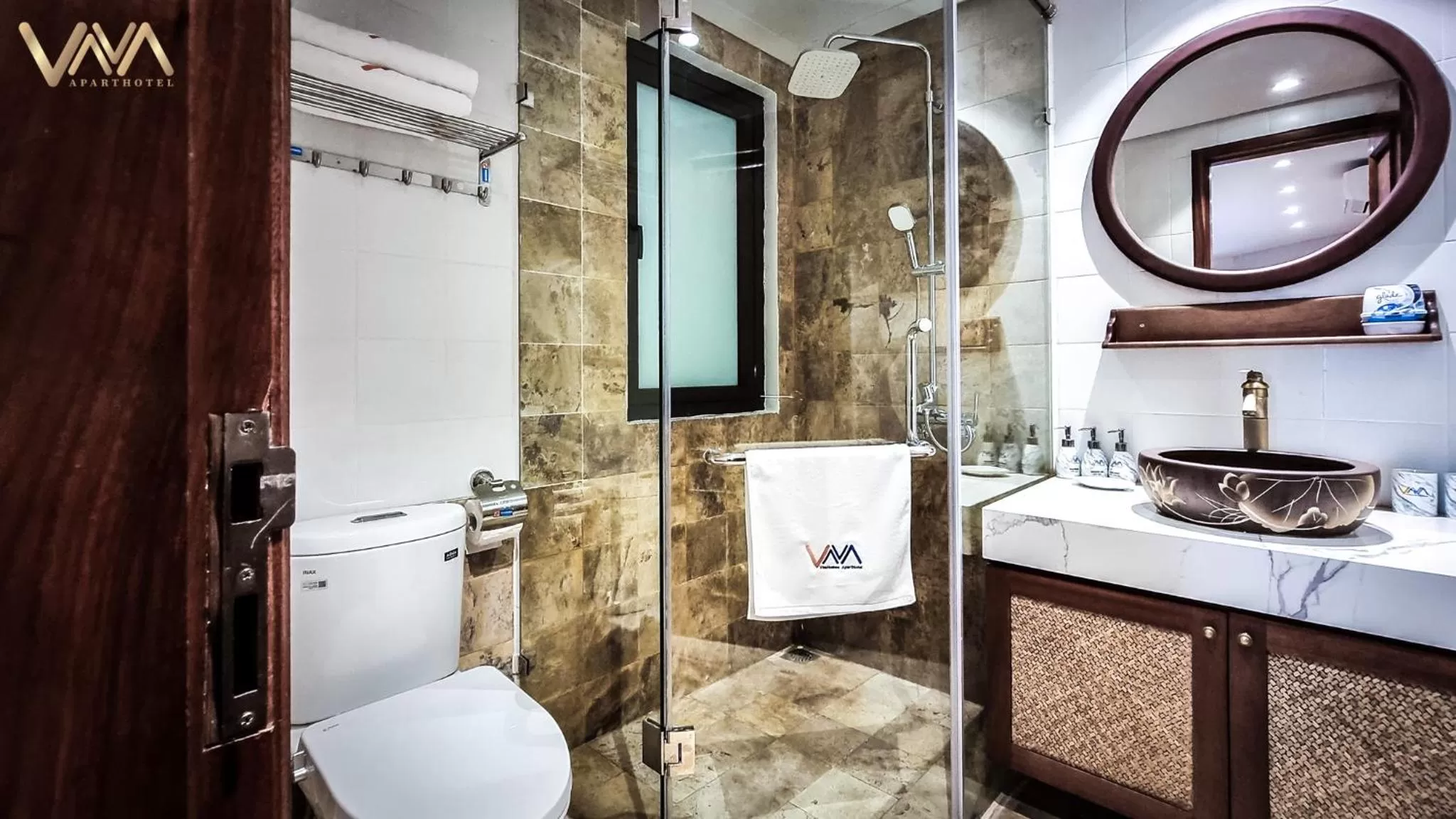 Bathroom in VNAHOMES APARTHOTEL