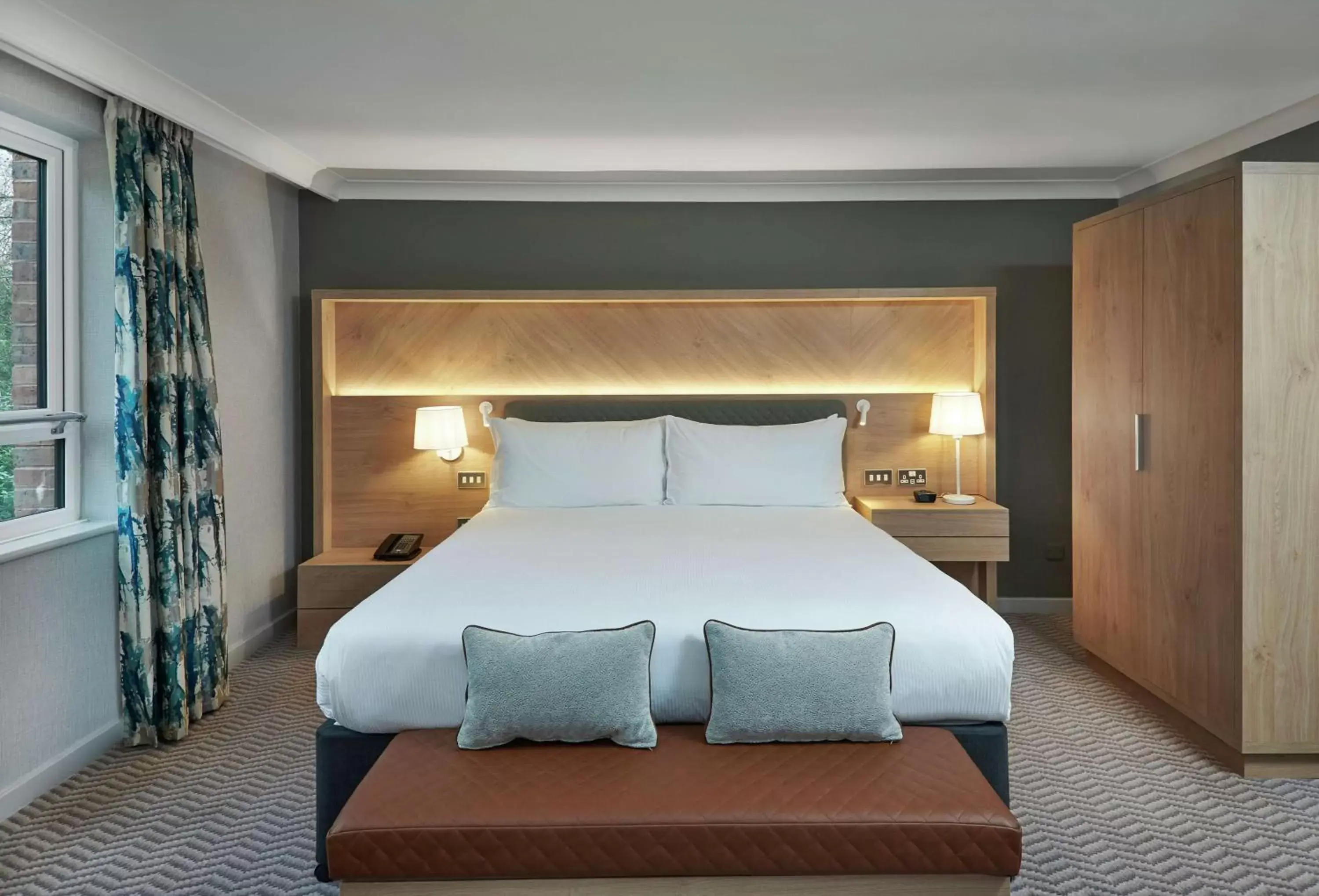 Junior Wellness King Suite in Hilton Cobham Junior Wellness King Suite in Hilton Cobham