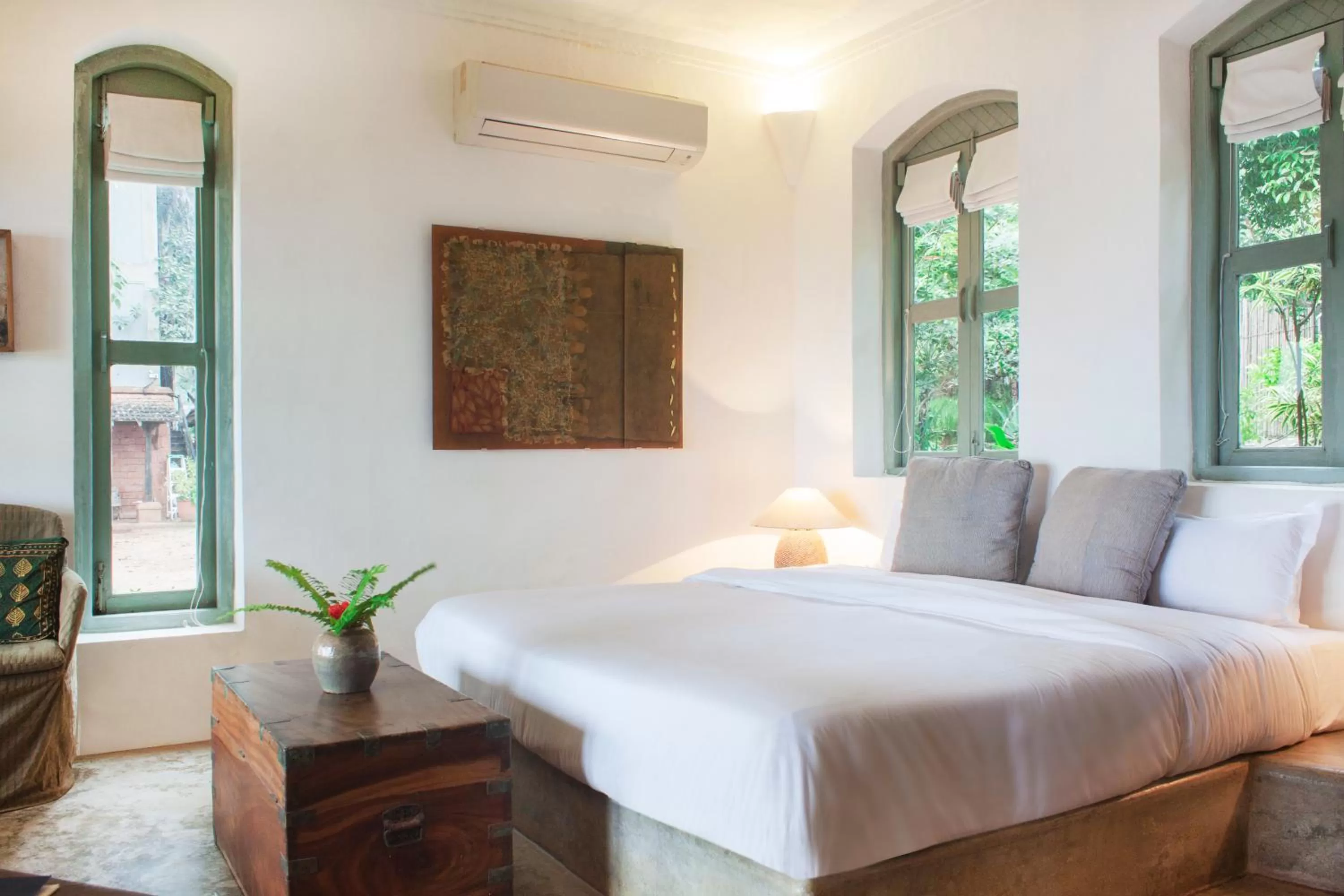 Photo of the whole room, Bed in Ahilya By The Sea