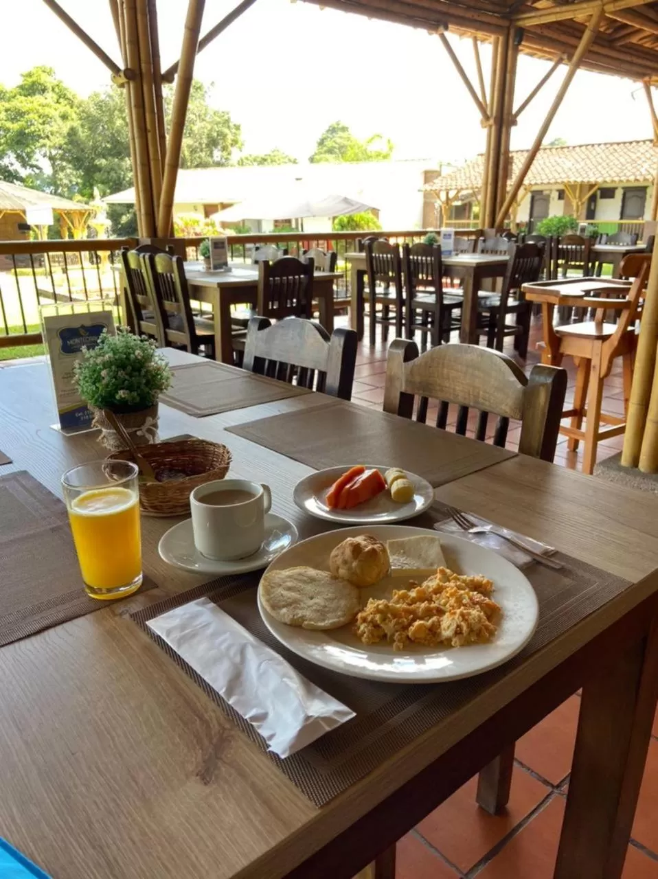 Restaurant/Places to Eat in Hotel Campestre Montecarlo