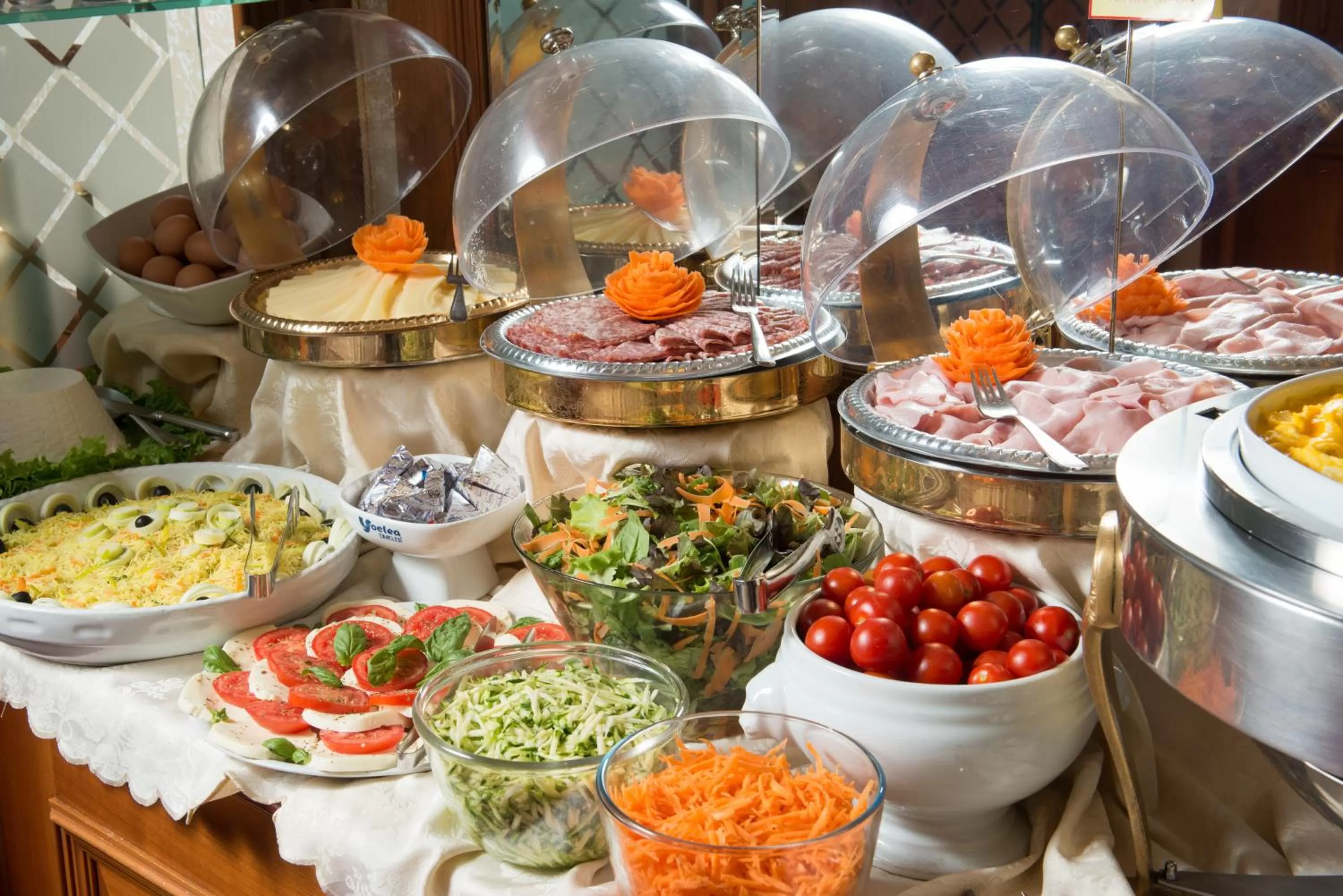 Restaurant/places to eat in Hotel Berna