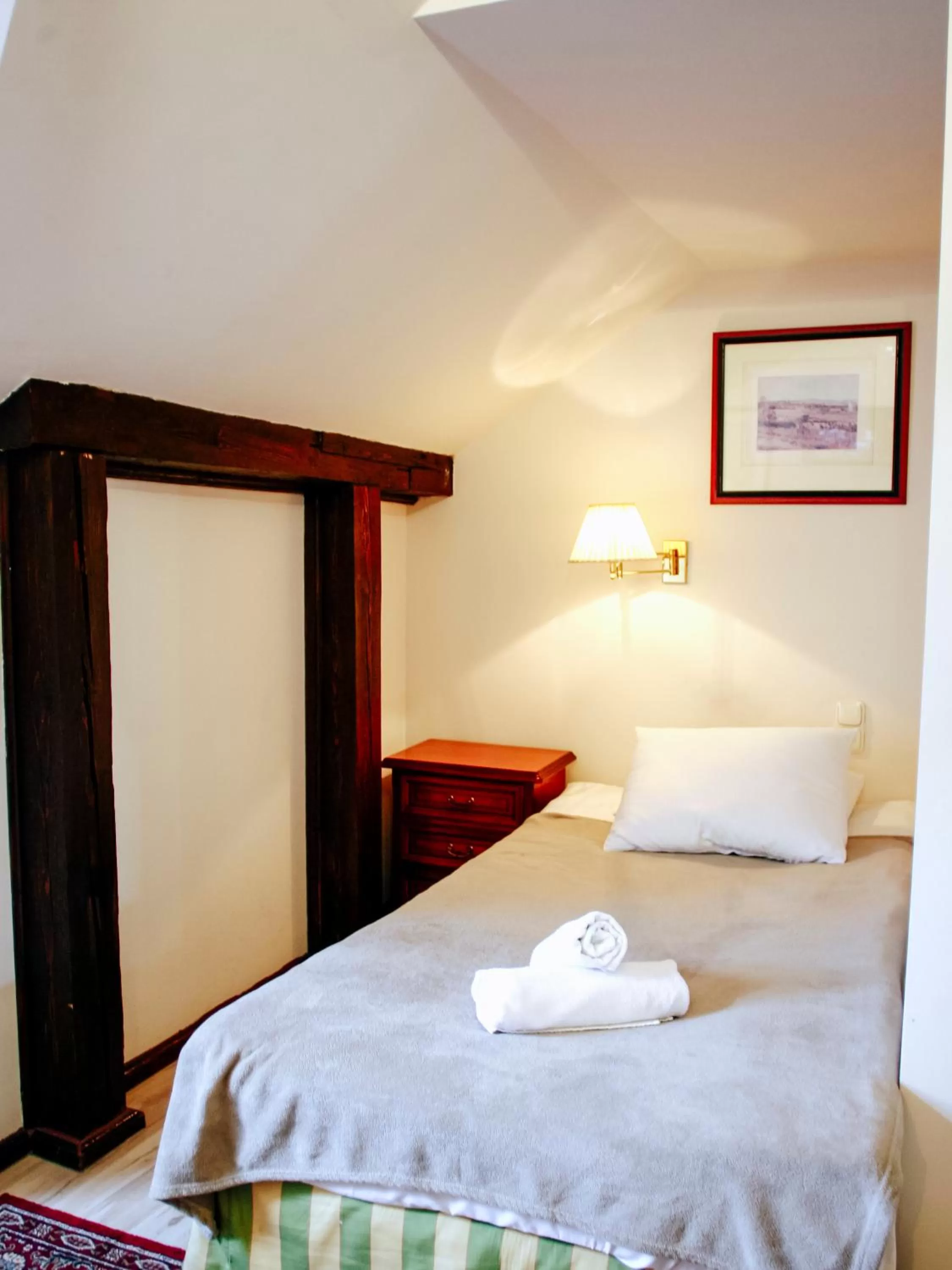 Photo of the whole room, Bed in Miodosytnia Aparthotel