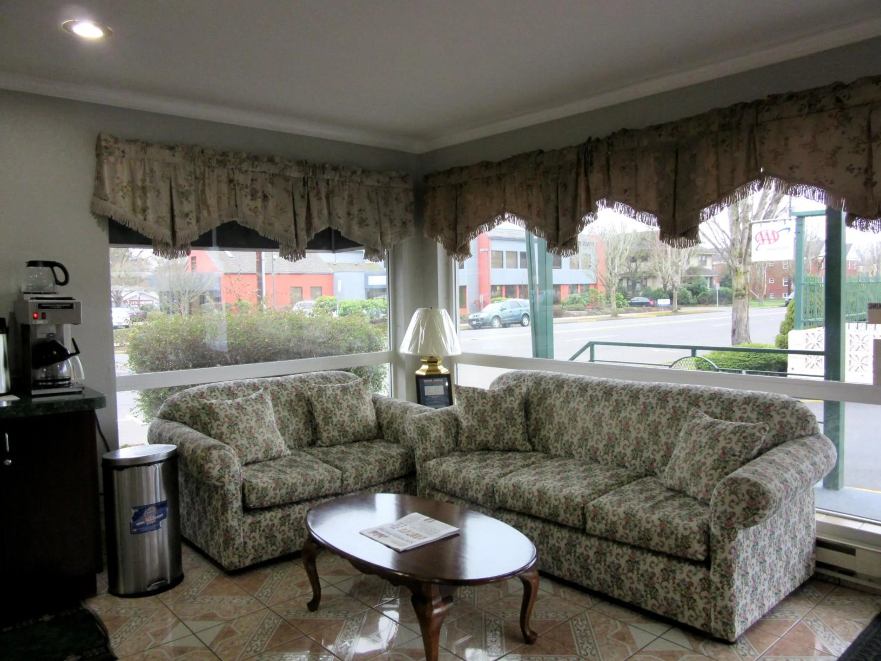 Lobby or reception in Knights Inn Salem