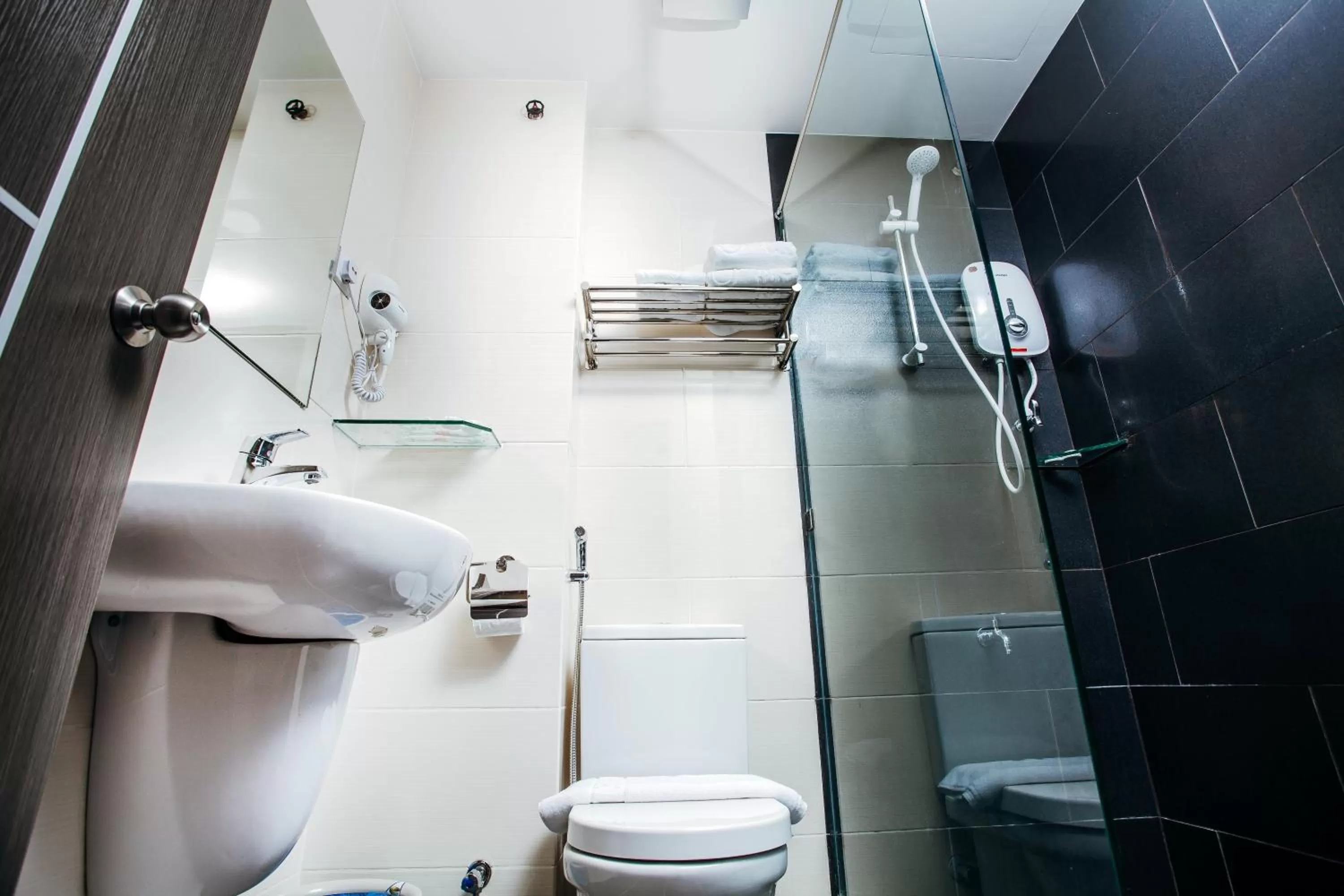 Toilet in Friendly Hotel