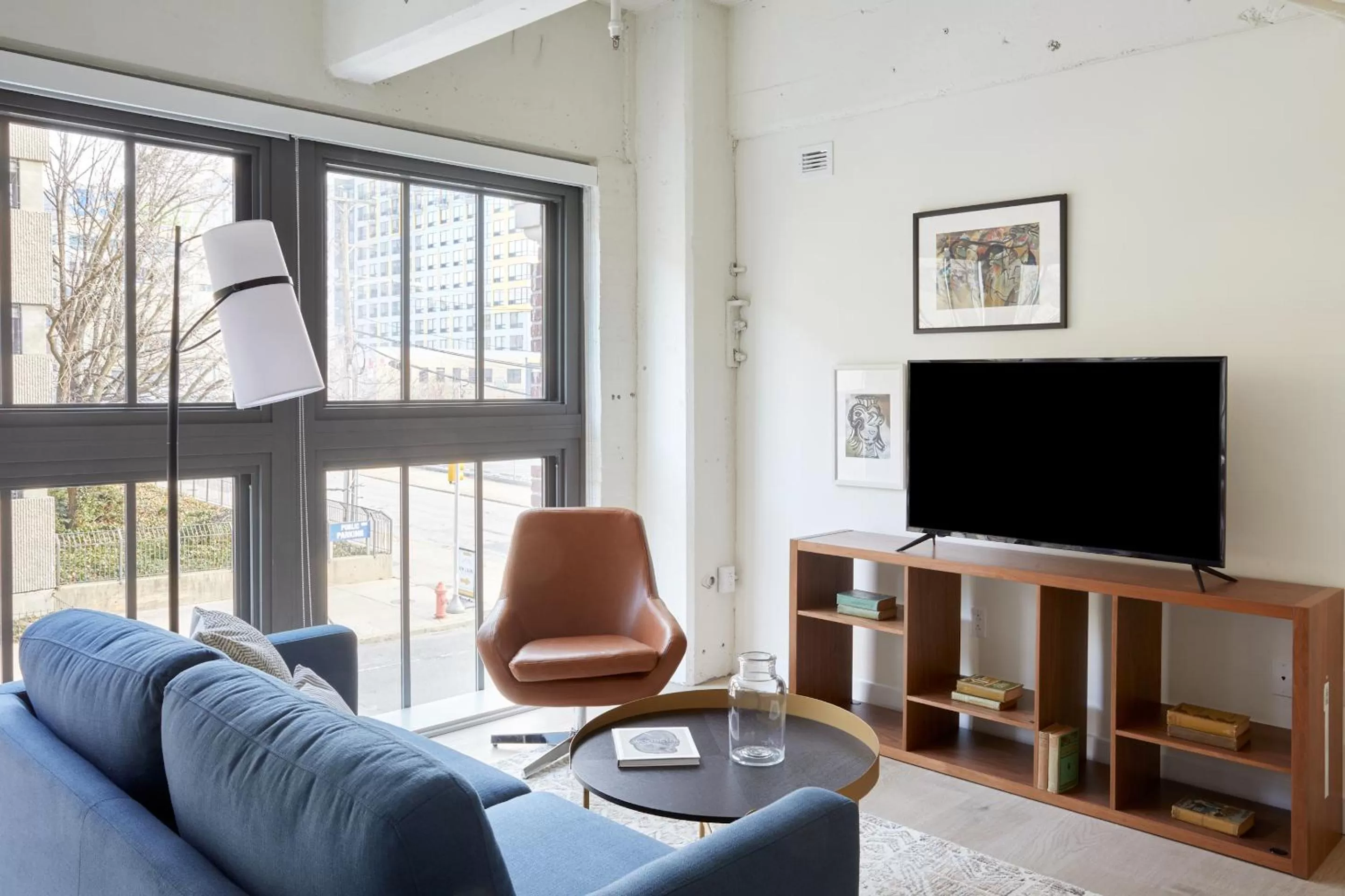 One-Bedroom Apartment in Sonder at Sixteen Hundred