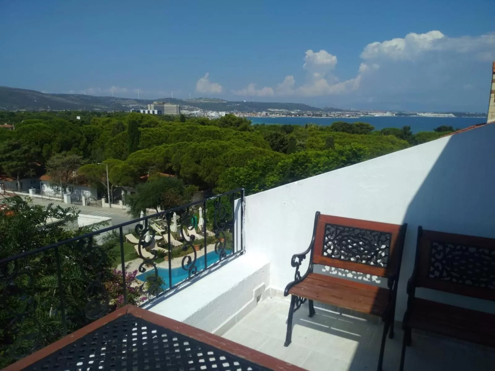 Balcony/Terrace in Dolina Hotel