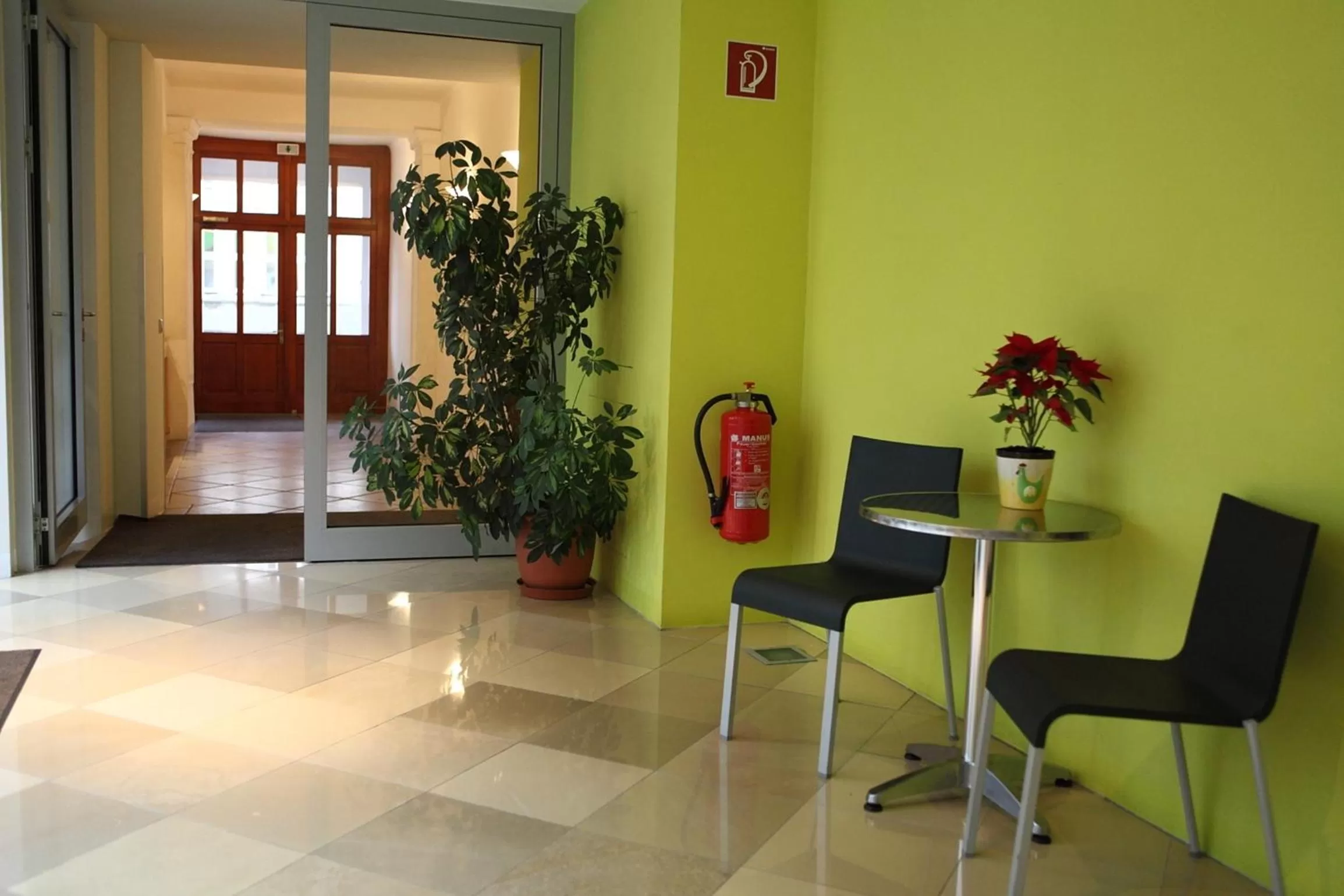 Lobby or reception in Hotel Caroline