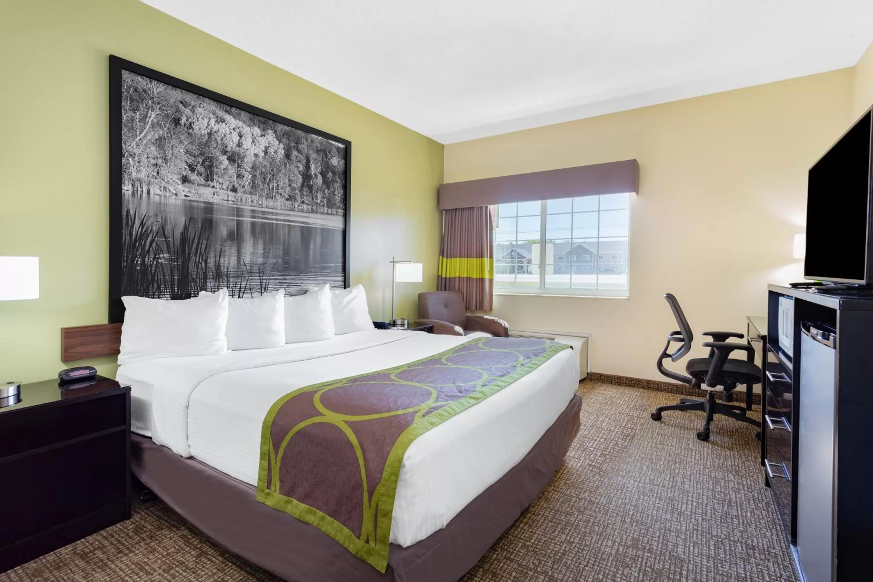 Bed in Super 8 by Wyndham Emmetsburg