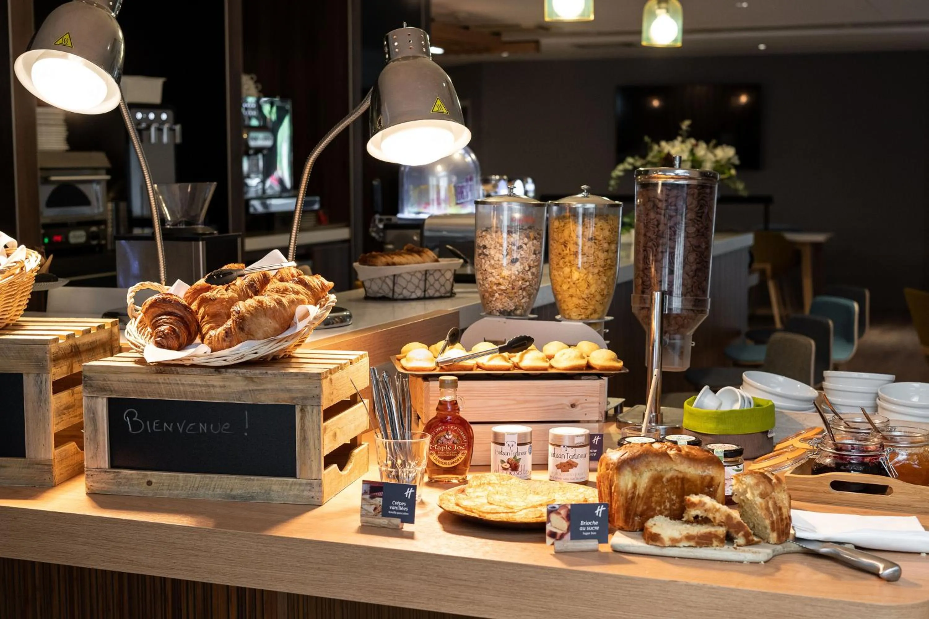 Breakfast in Holiday Inn Lyon Vaise by IHG