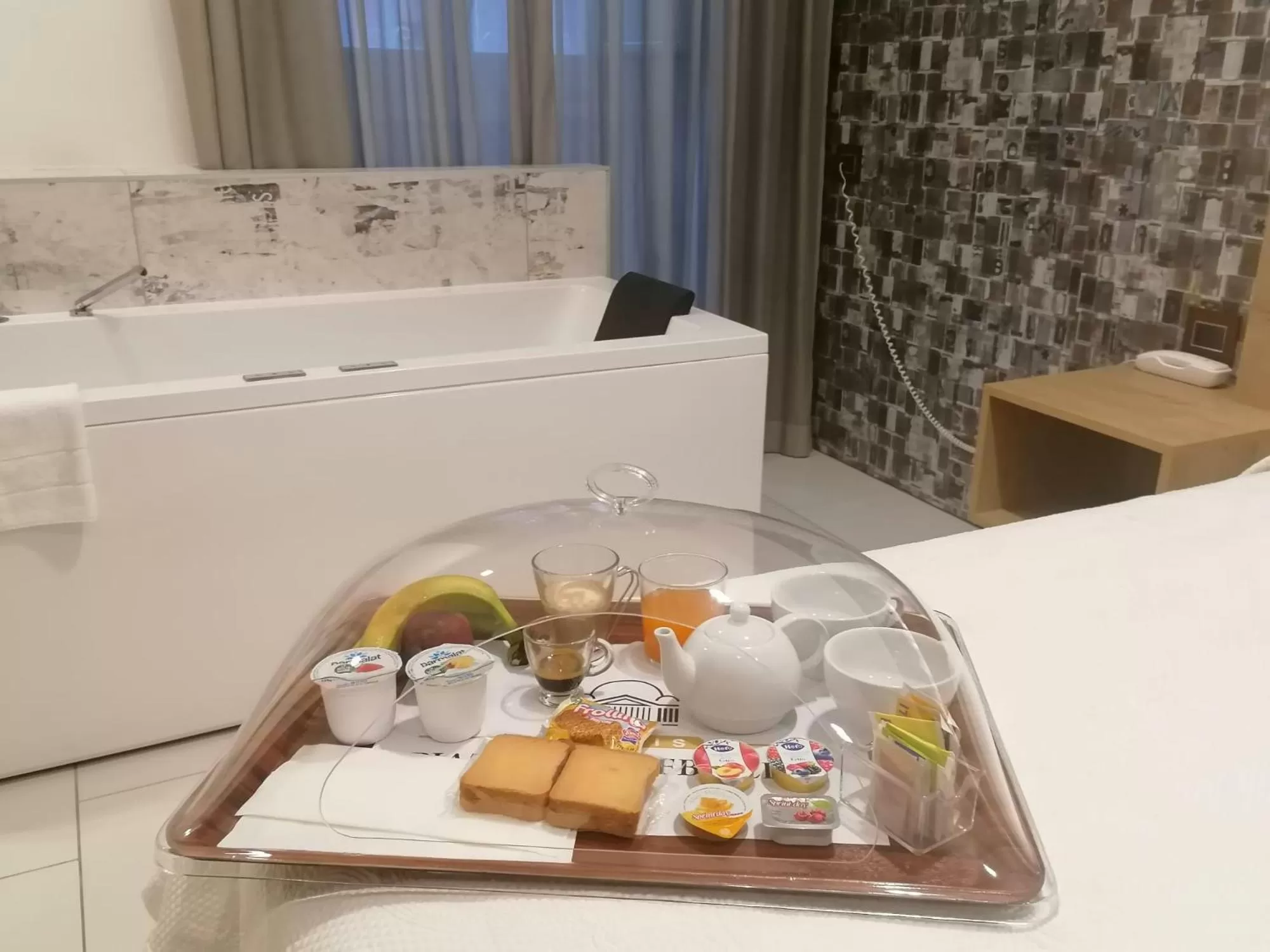 Food close-up in Relais Piazza Del Plebiscito B&B