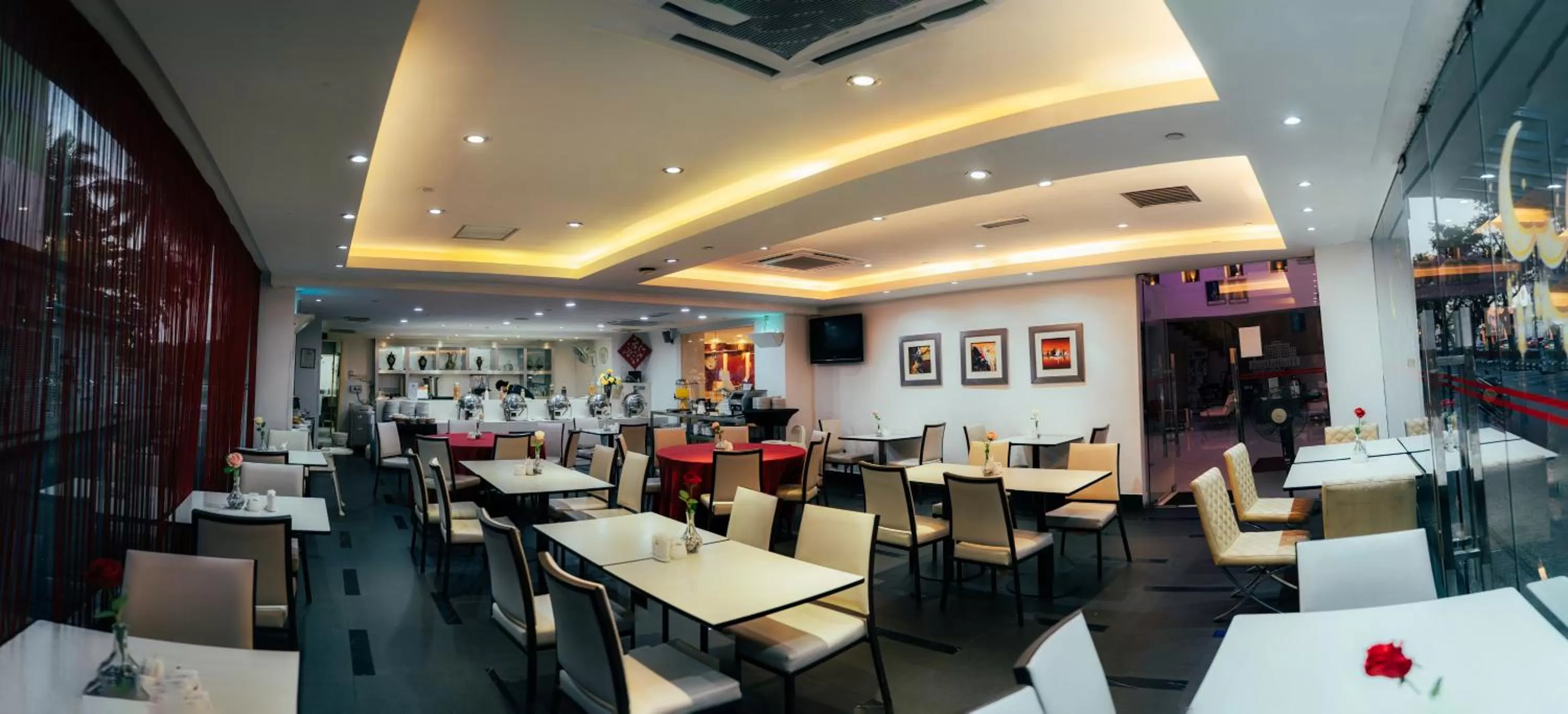Restaurant/places to eat in Hotel Sentral Kuantan @ Riverview City Centre