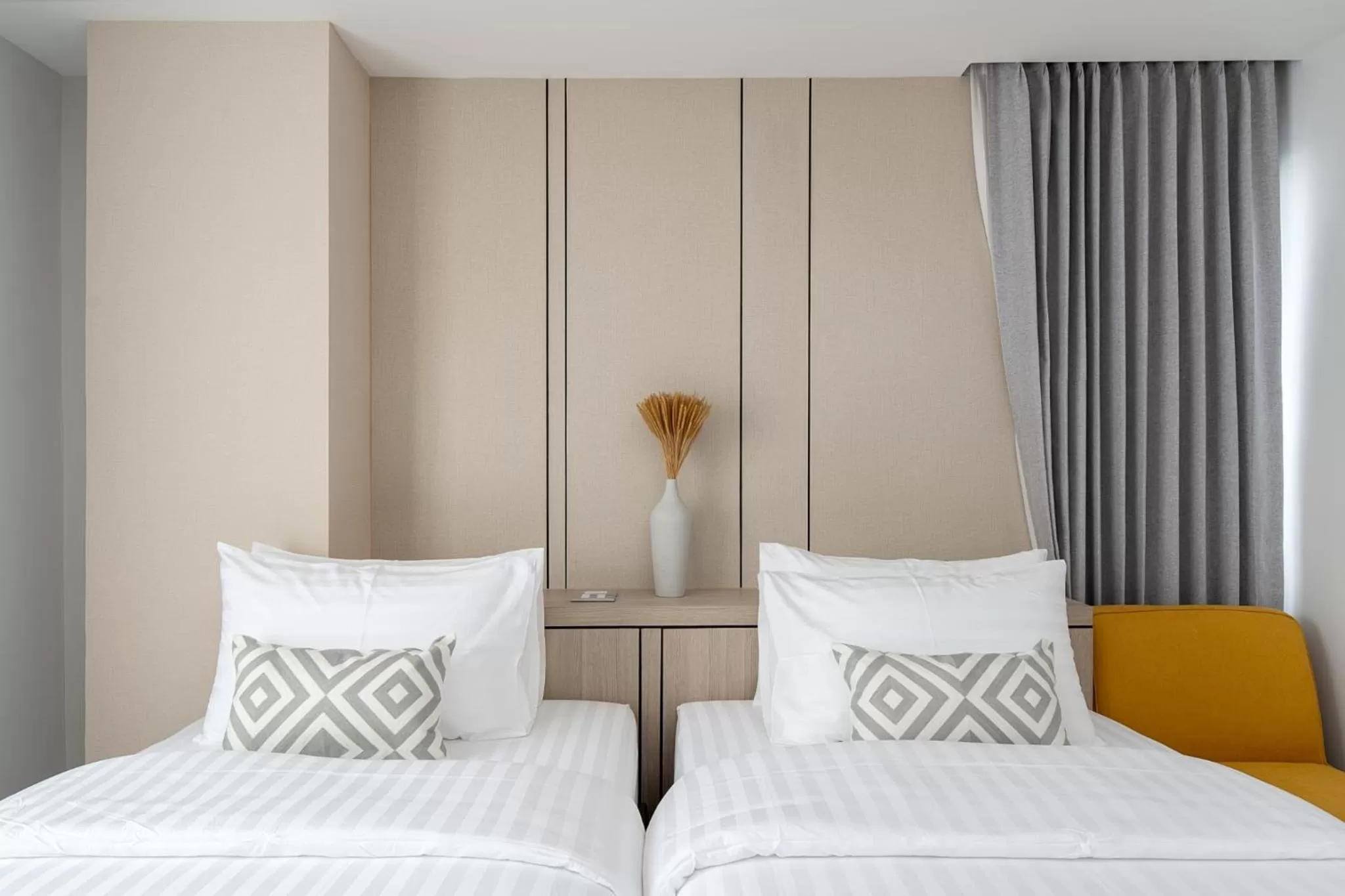 Bed in The Riski Hotel at Bangphlat Station SHA