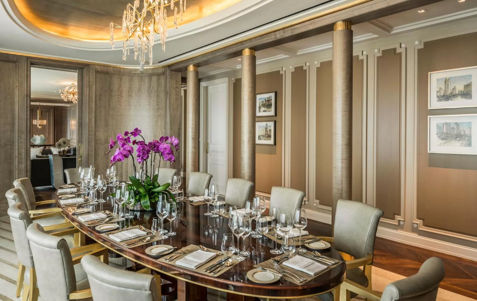 Dining area in Four Seasons Hotel Jakarta