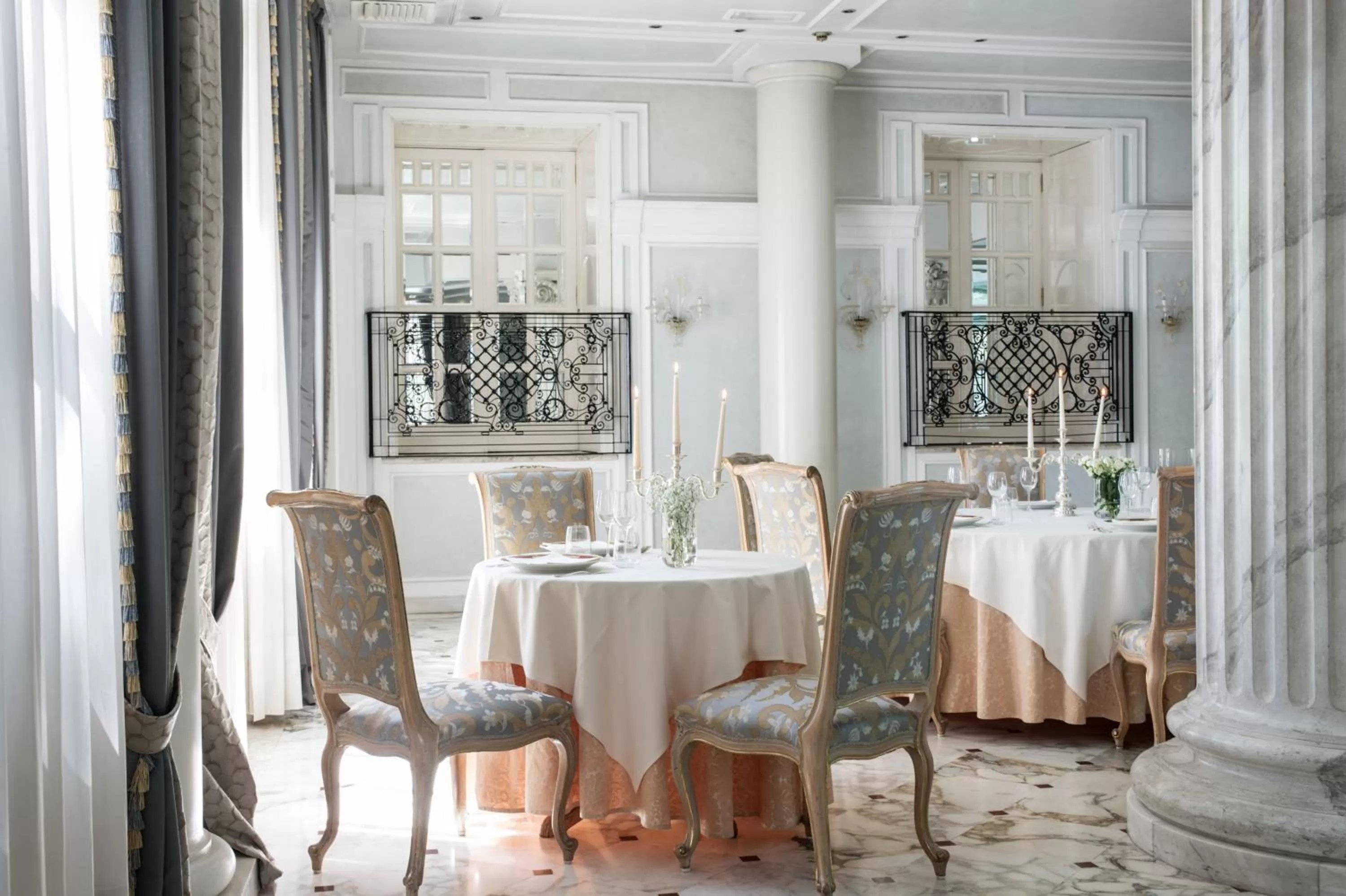 Restaurant/places to eat in Grand Hotel Des Bains