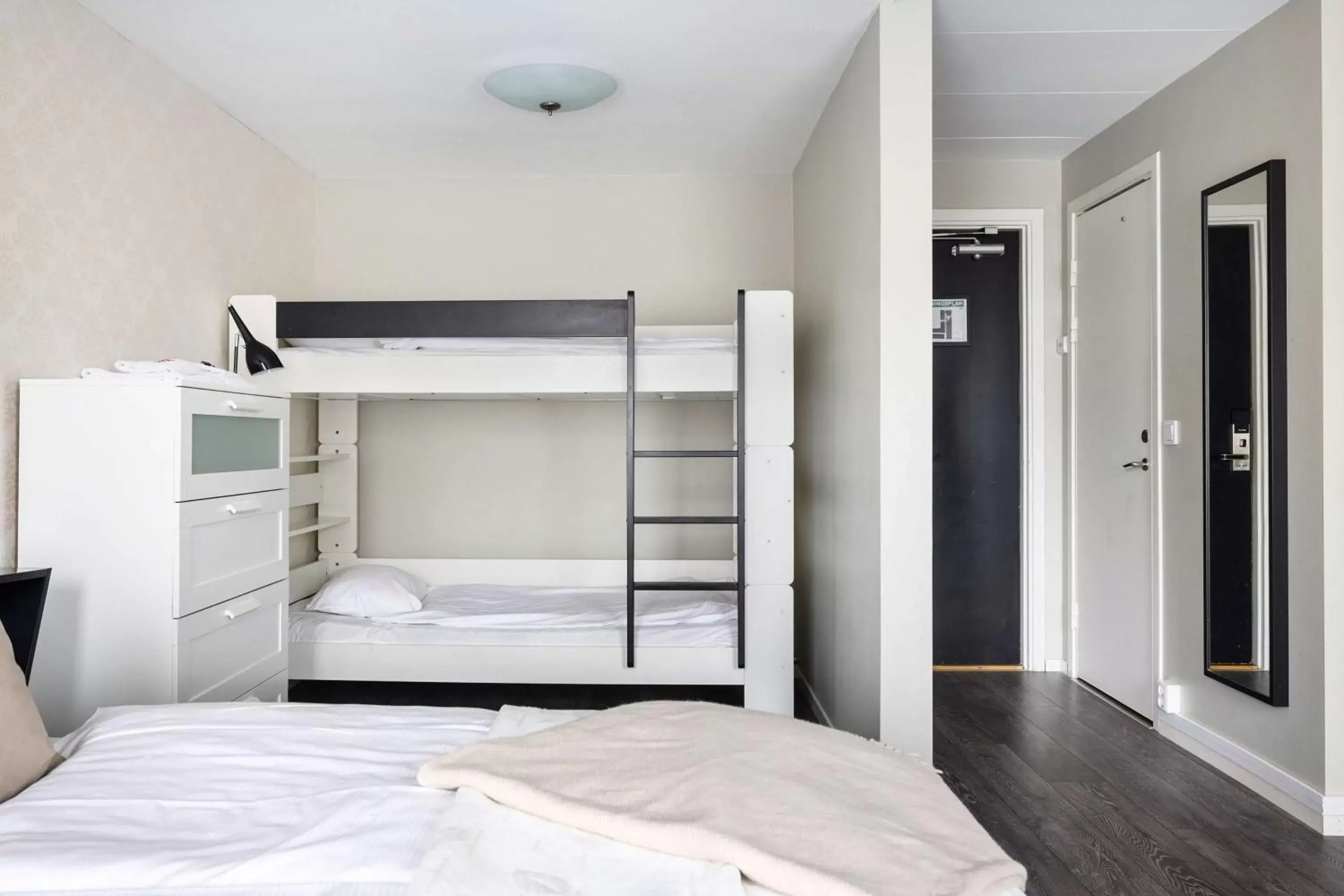 Family Double Room in Best Western Hotel Trollhattan Family Double Room in Best Western Hotel Trollhattan