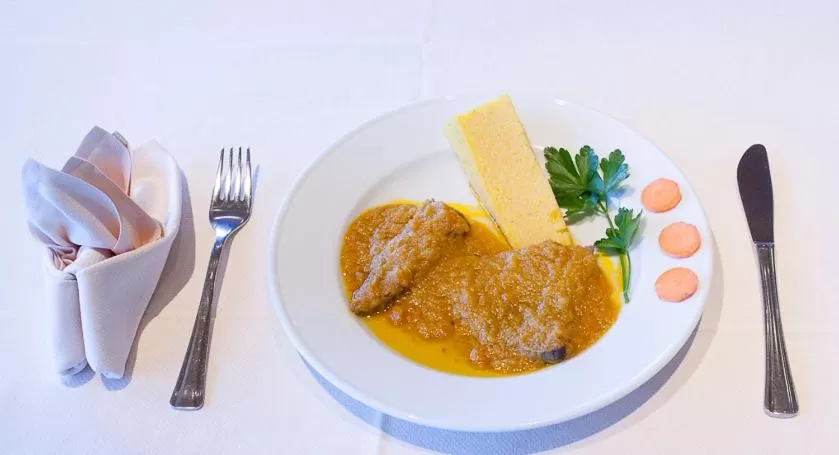 Food and drinks in Locanda del Lago Rosmunda