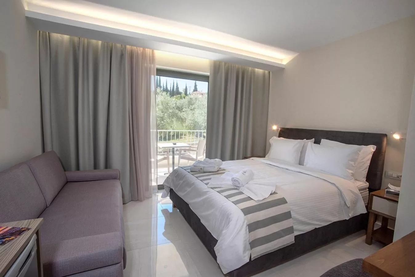 Bed in Nafplia Terra