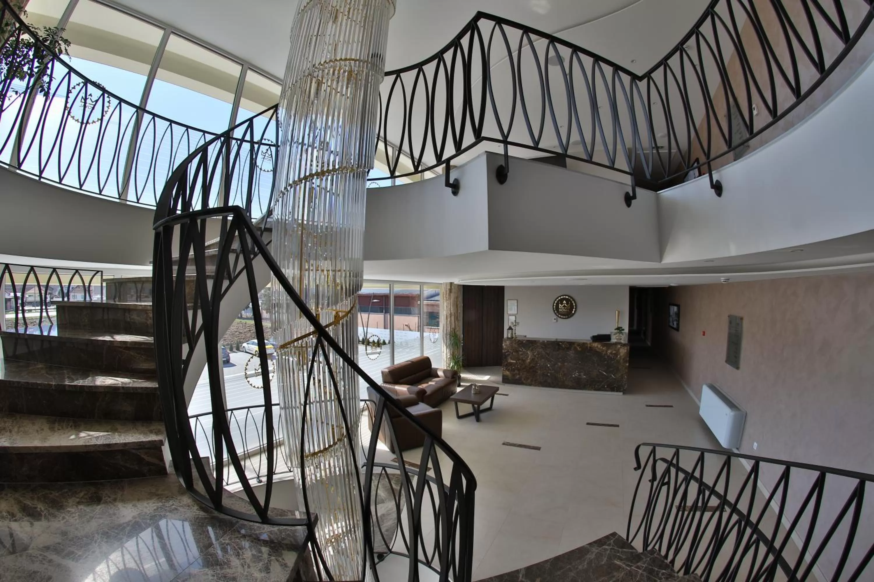 Lobby or reception, Kitchen/Kitchenette in Royal Residence