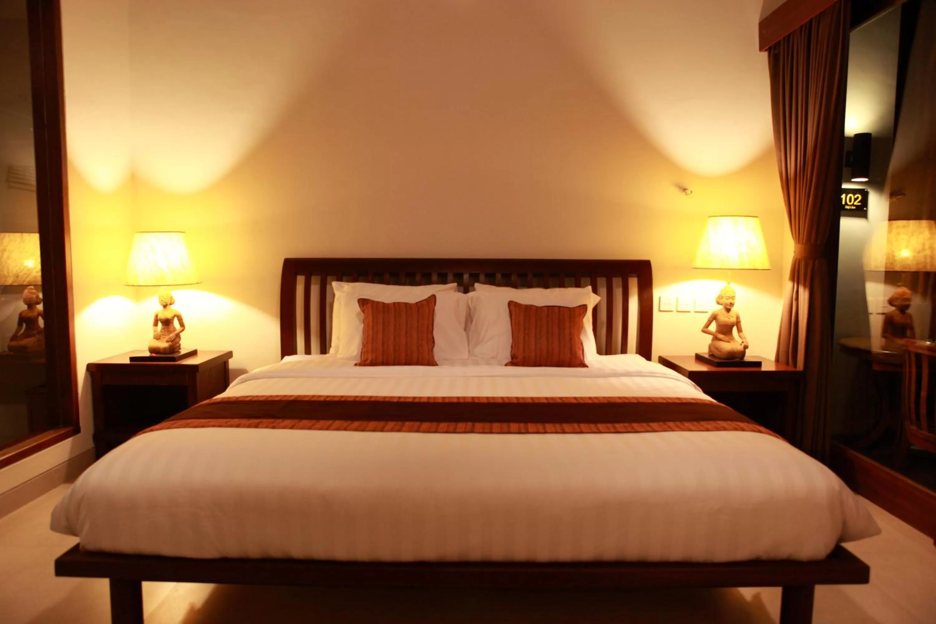 Photo of the whole room, Bed in Adys Inn