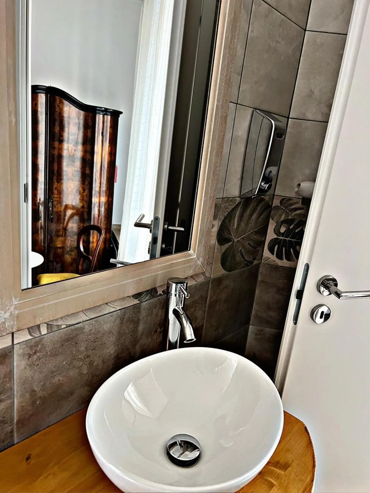 Bathroom in In the Center Guesthouse