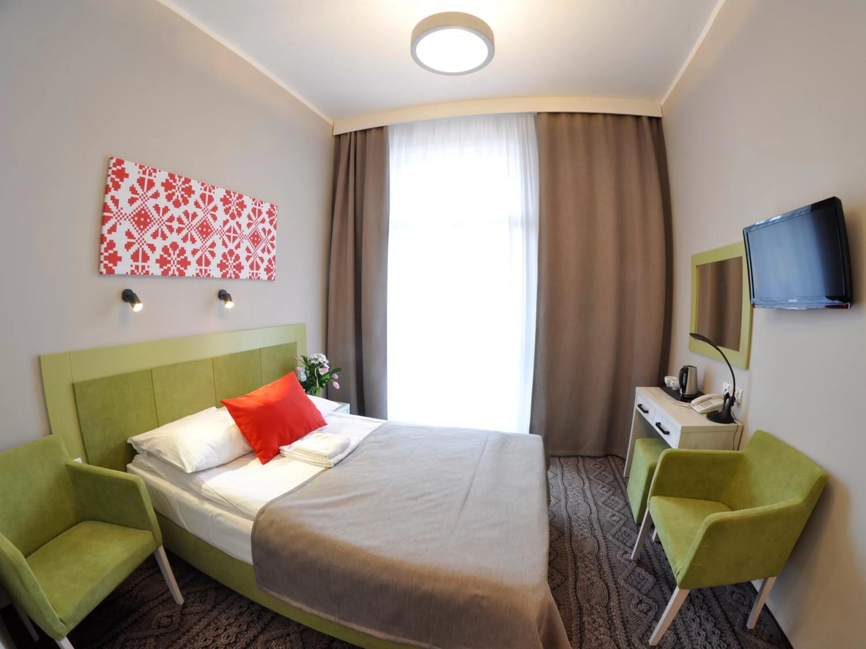 Photo of the whole room, Bed in Hotel *** NAT Krynica Zdrój