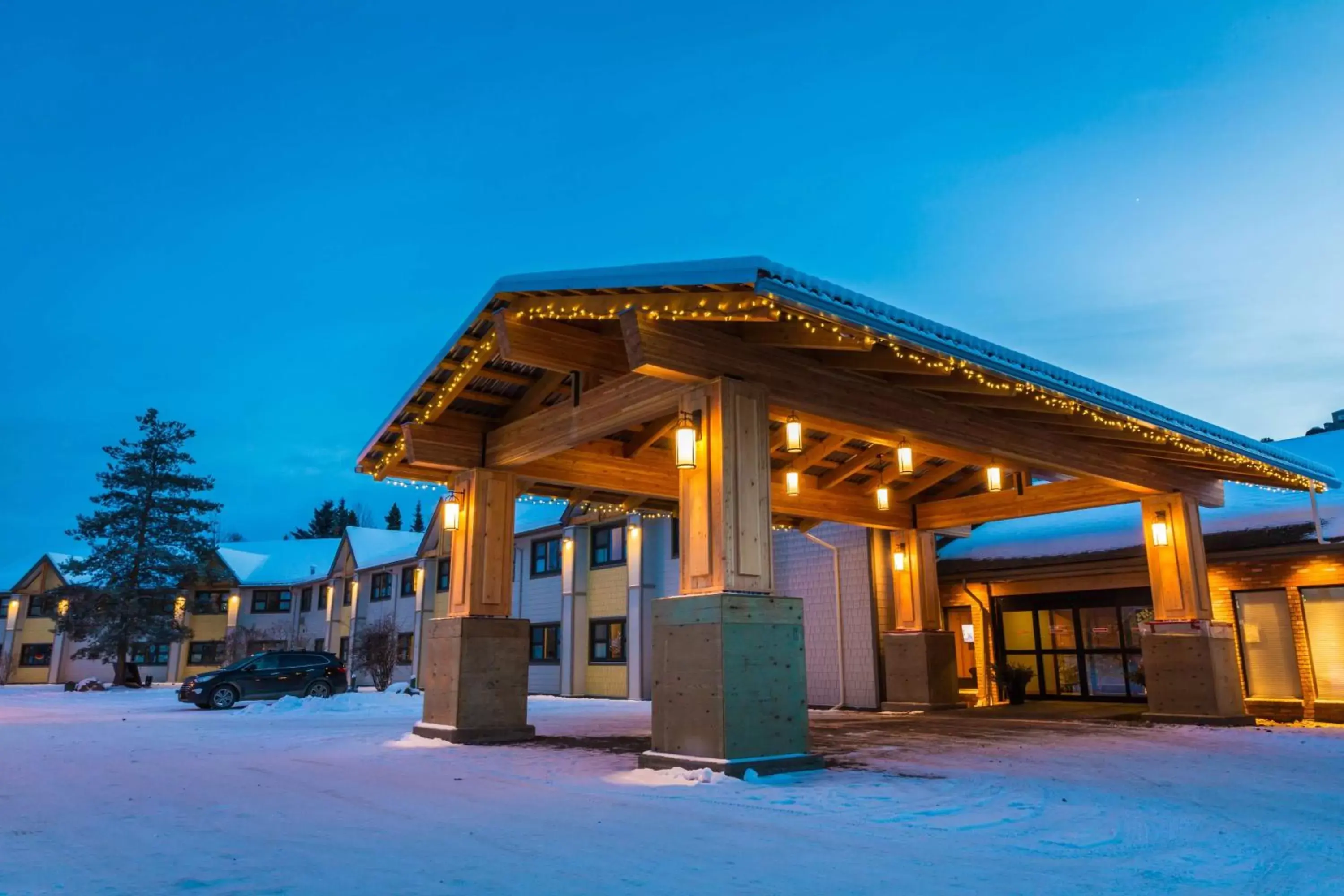 Prestige Hudson Bay Lodge & Conference Centre, WorldHotels Crafted Collection Prestige Hudson Bay Lodge & Conference Centre, WorldHotels Crafted Collection