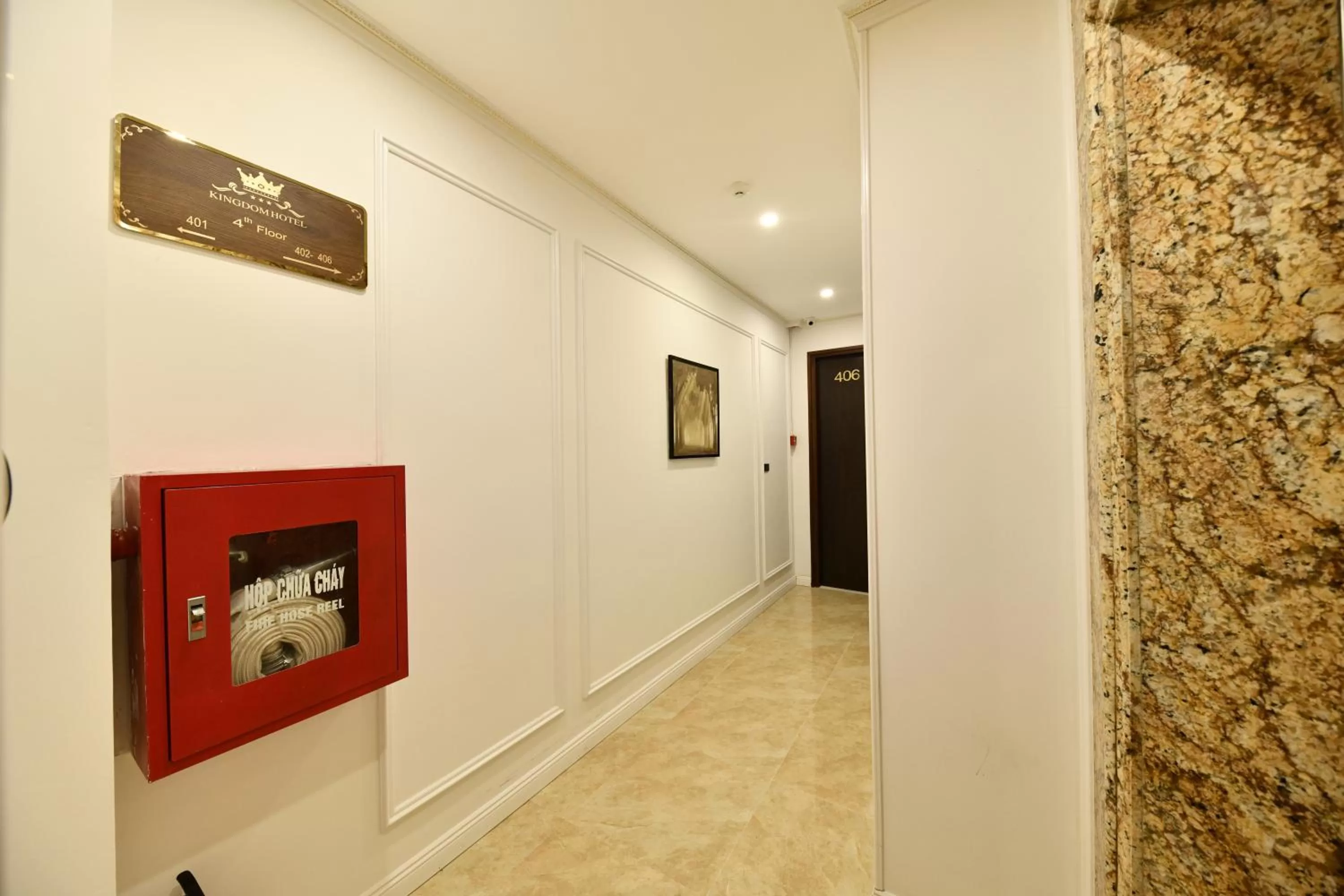 Property building in Kingdom Hotel Hanoi