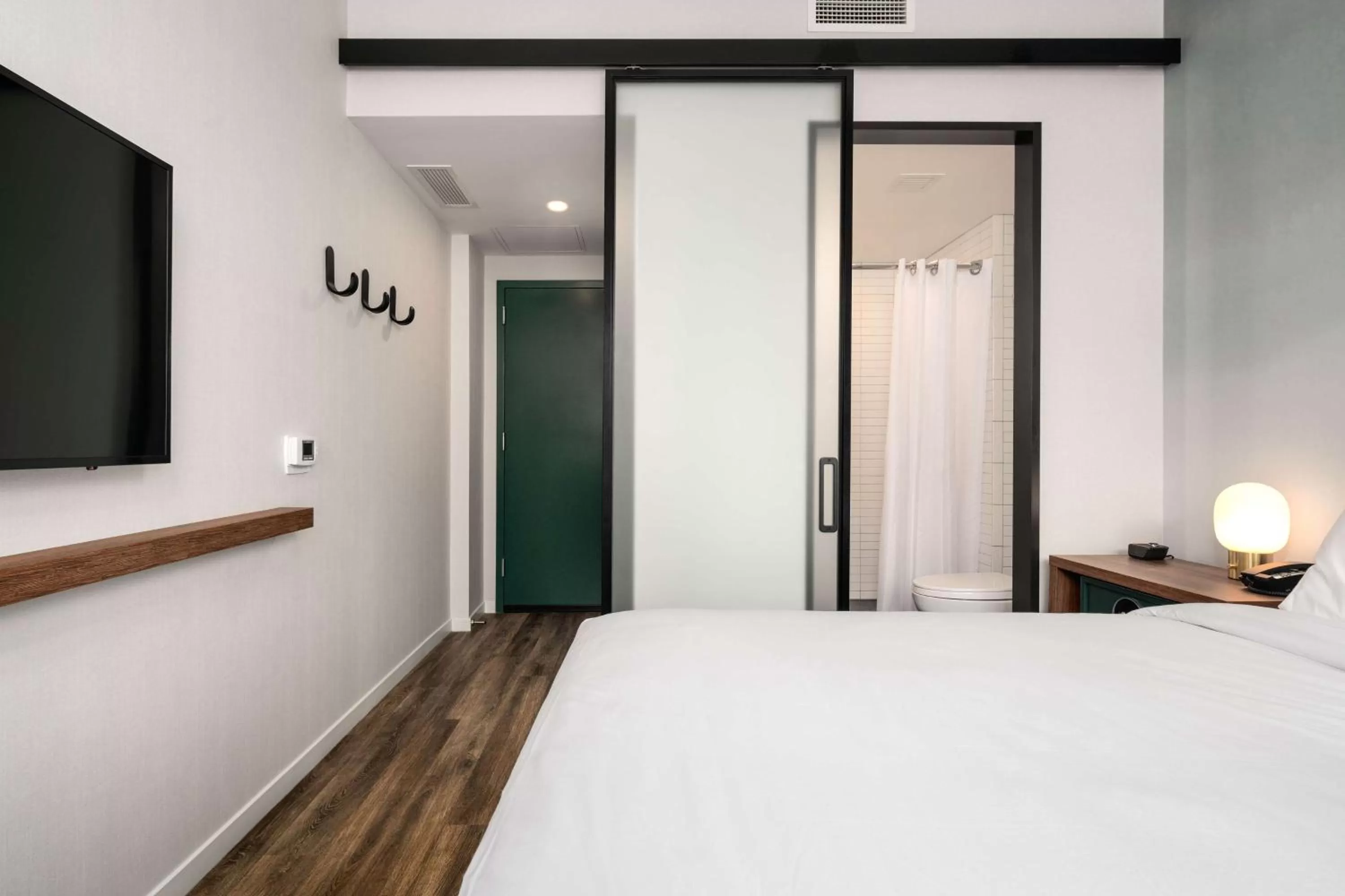 Bed in Motto by Hilton Philadelphia Rittenhouse Square