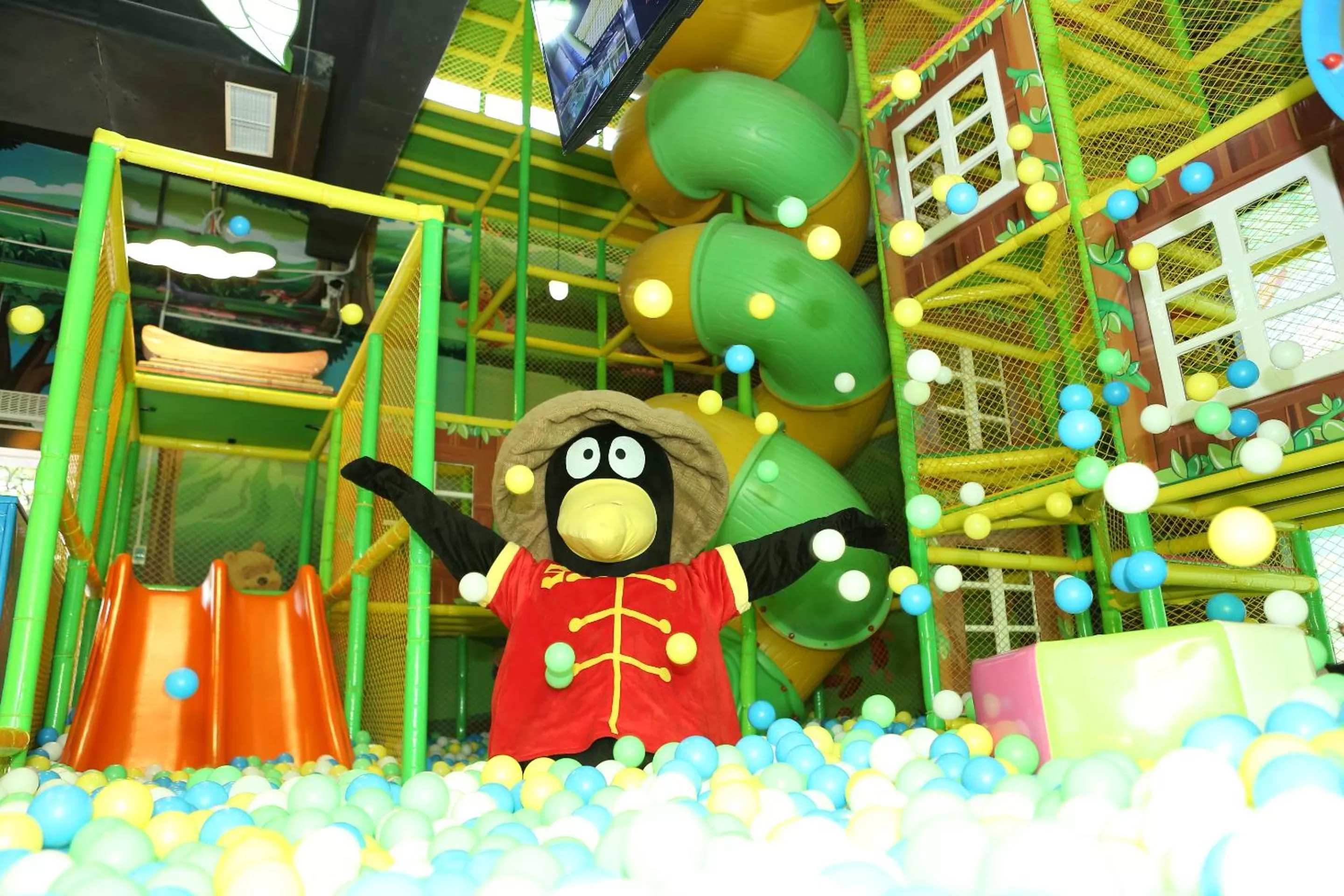 Children play ground in Shangri-La Guilin