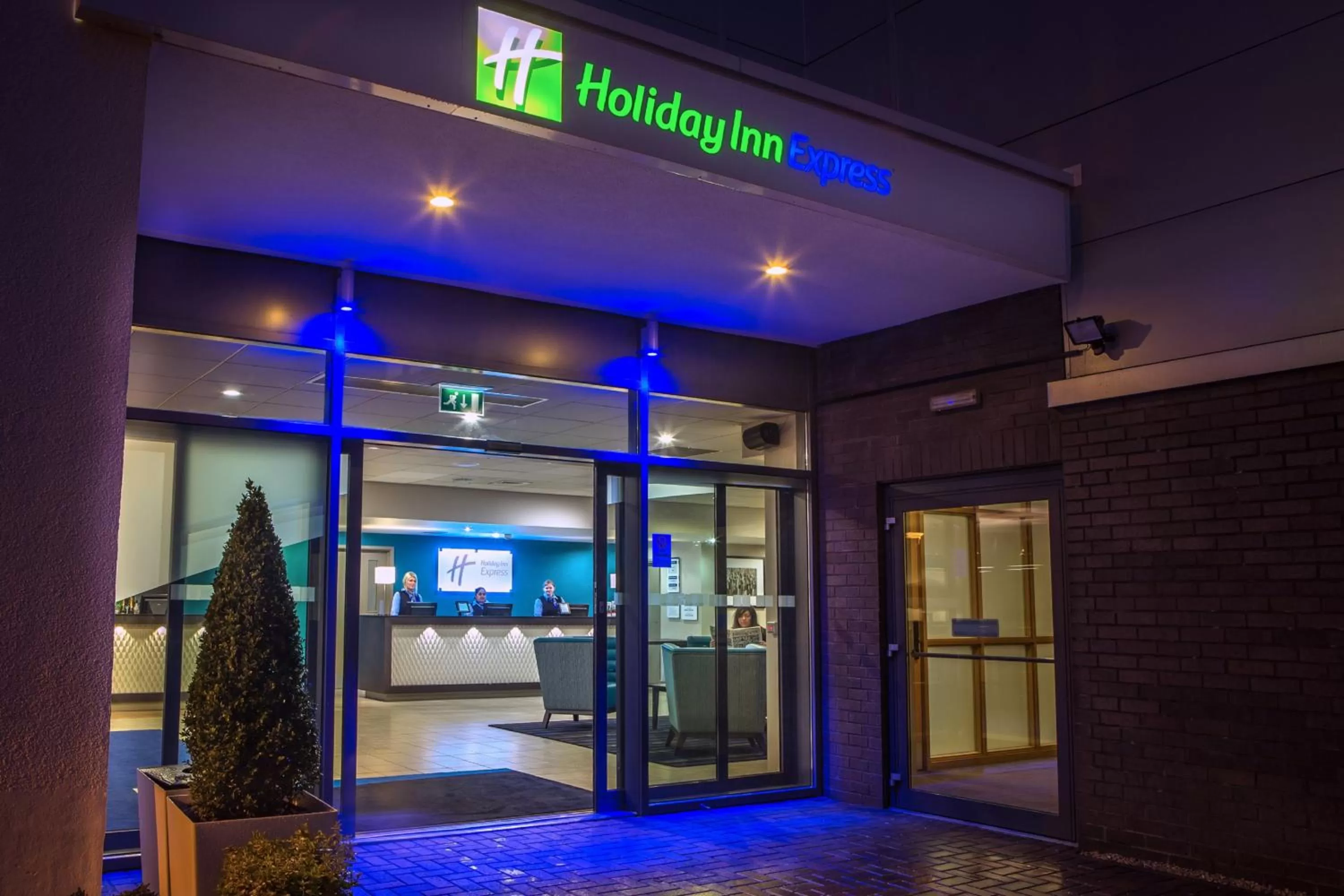 Property building in Holiday Inn Express Manchester Airport by IHG
