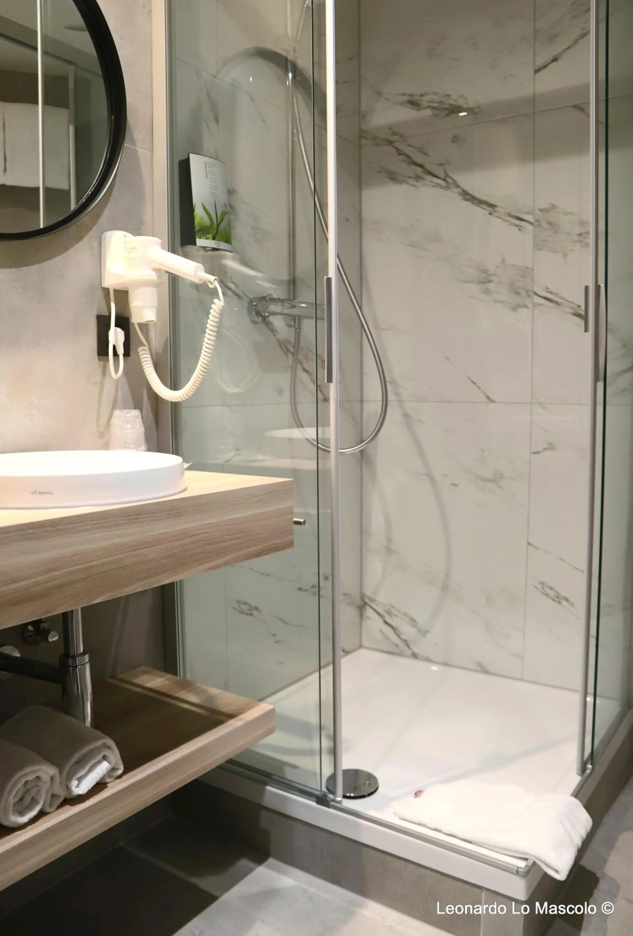 Shower, Bathroom in Univers Hotel Liege-Guillemins