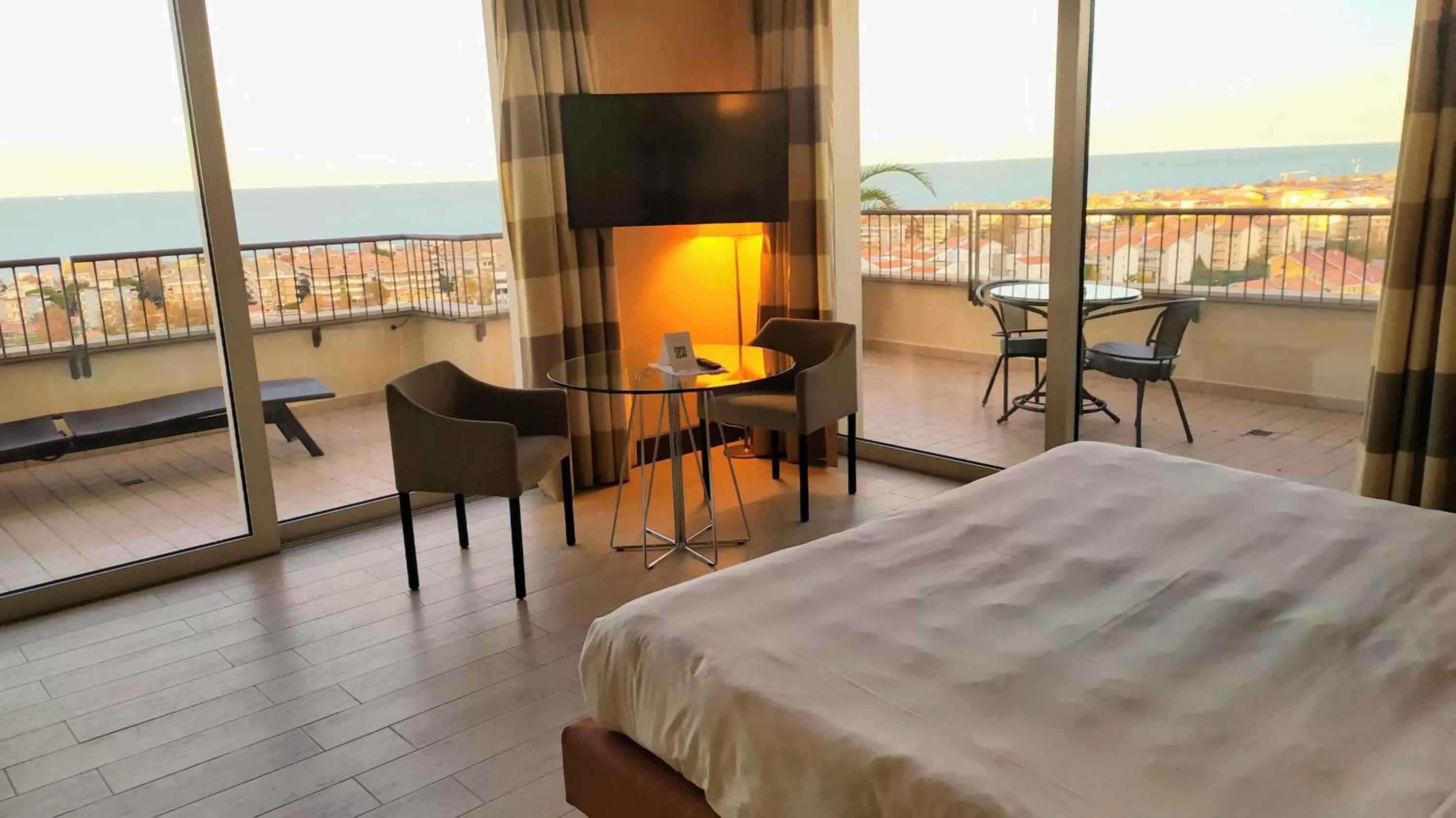 Sea view, Bed in Villa Maria Hotel & SPA