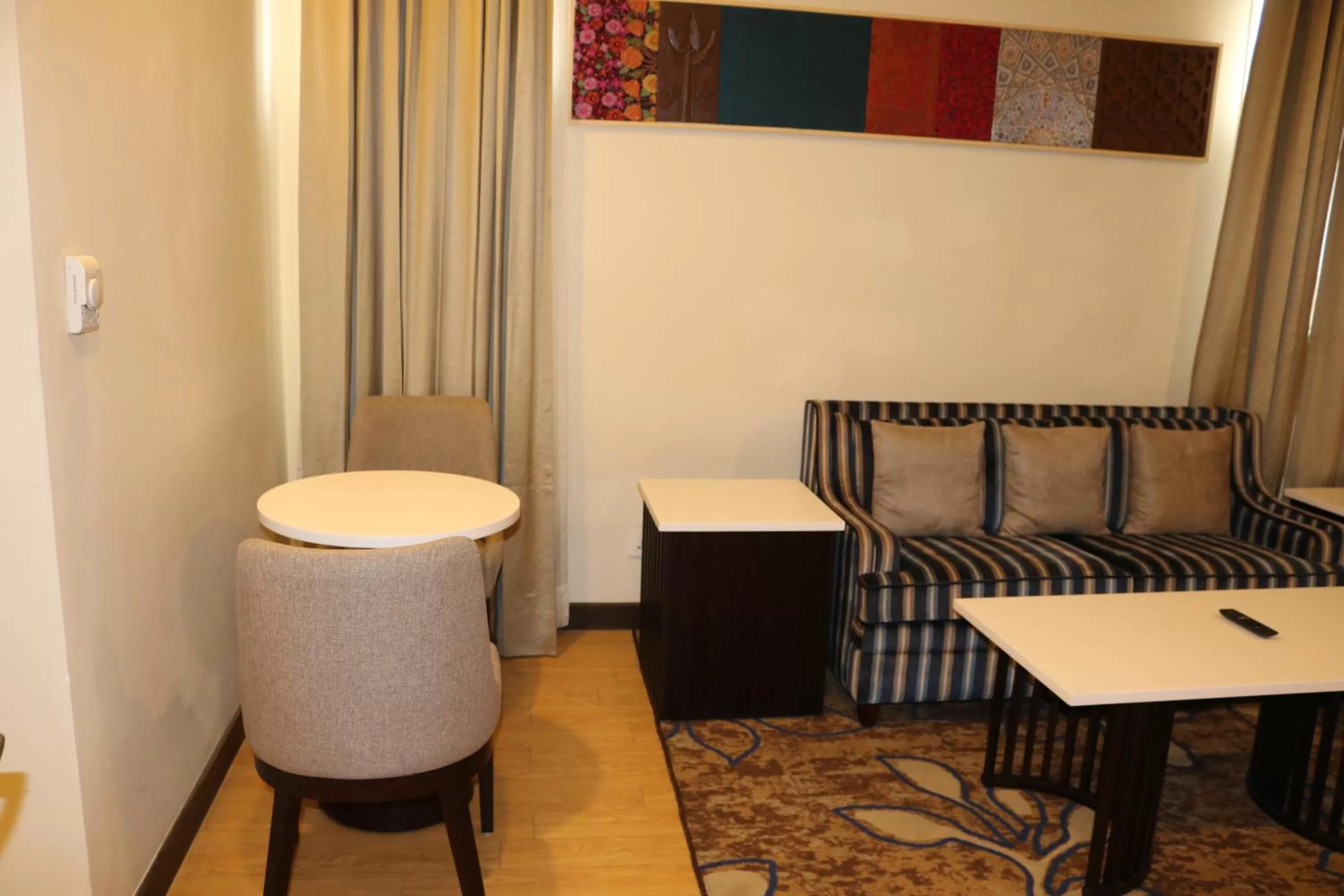 Seating area in Radisson Srinagar