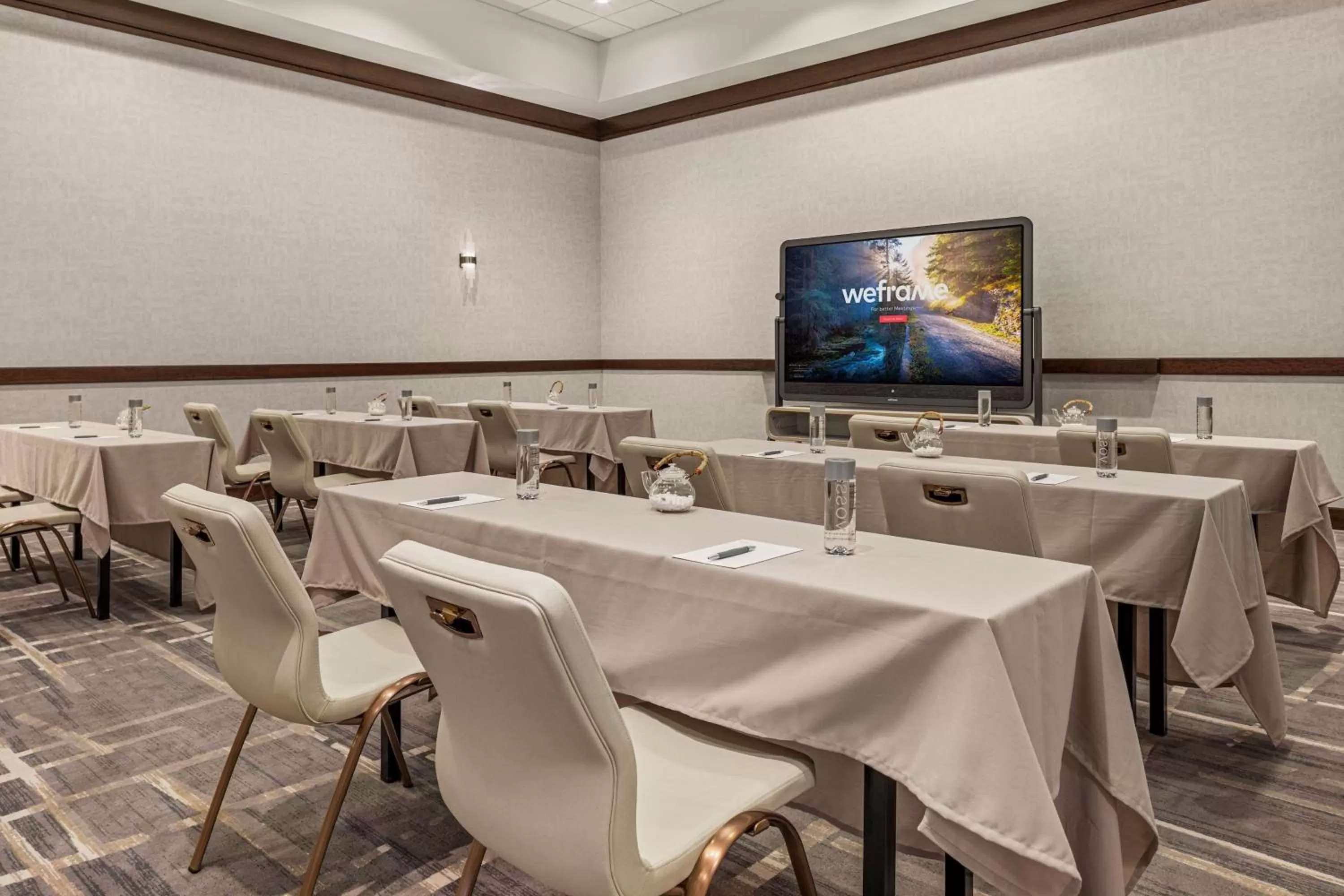 Meeting/conference room in The Westin Edina Galleria