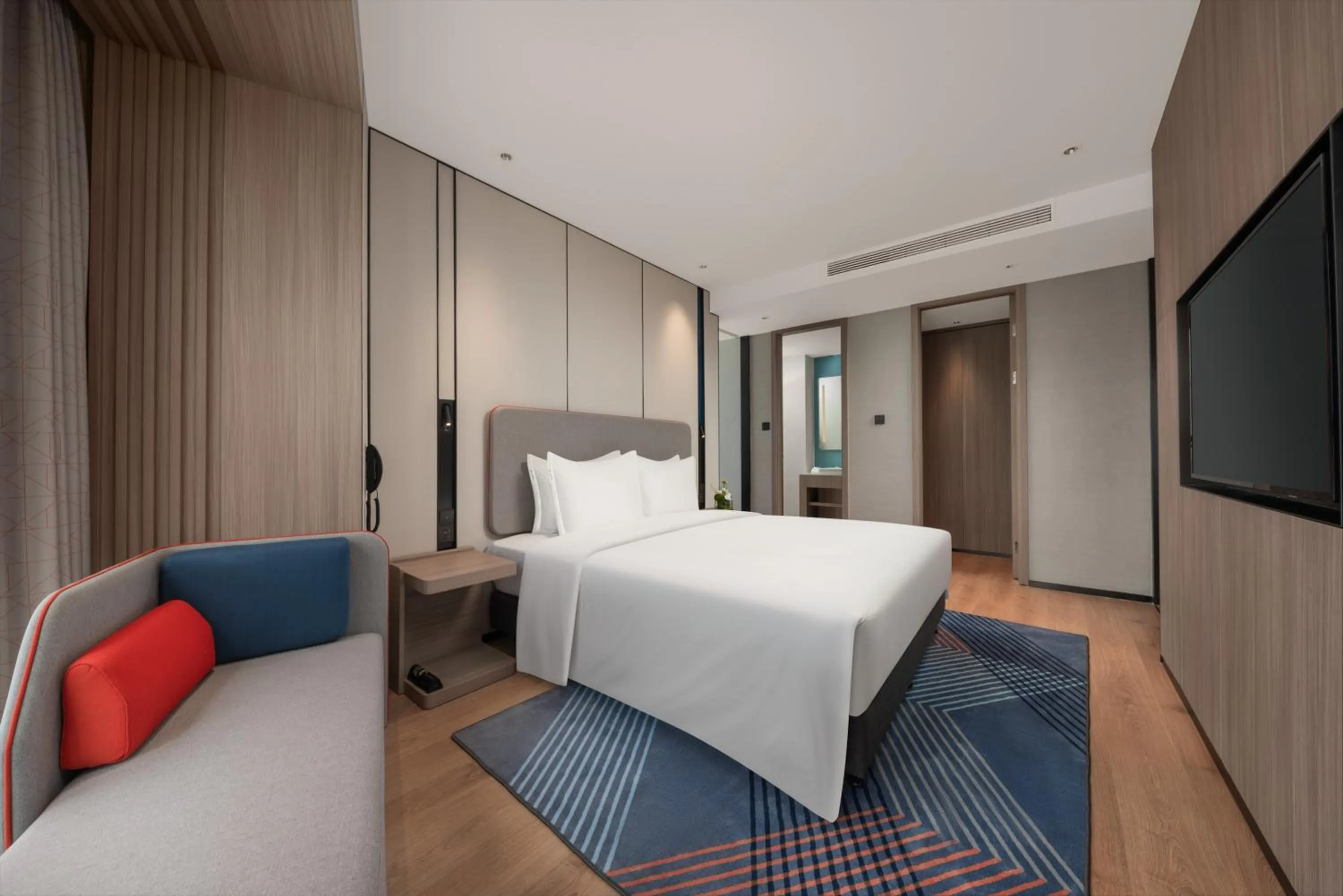 Bedroom, Bed in Holiday Inn Express Shantou Chenghai