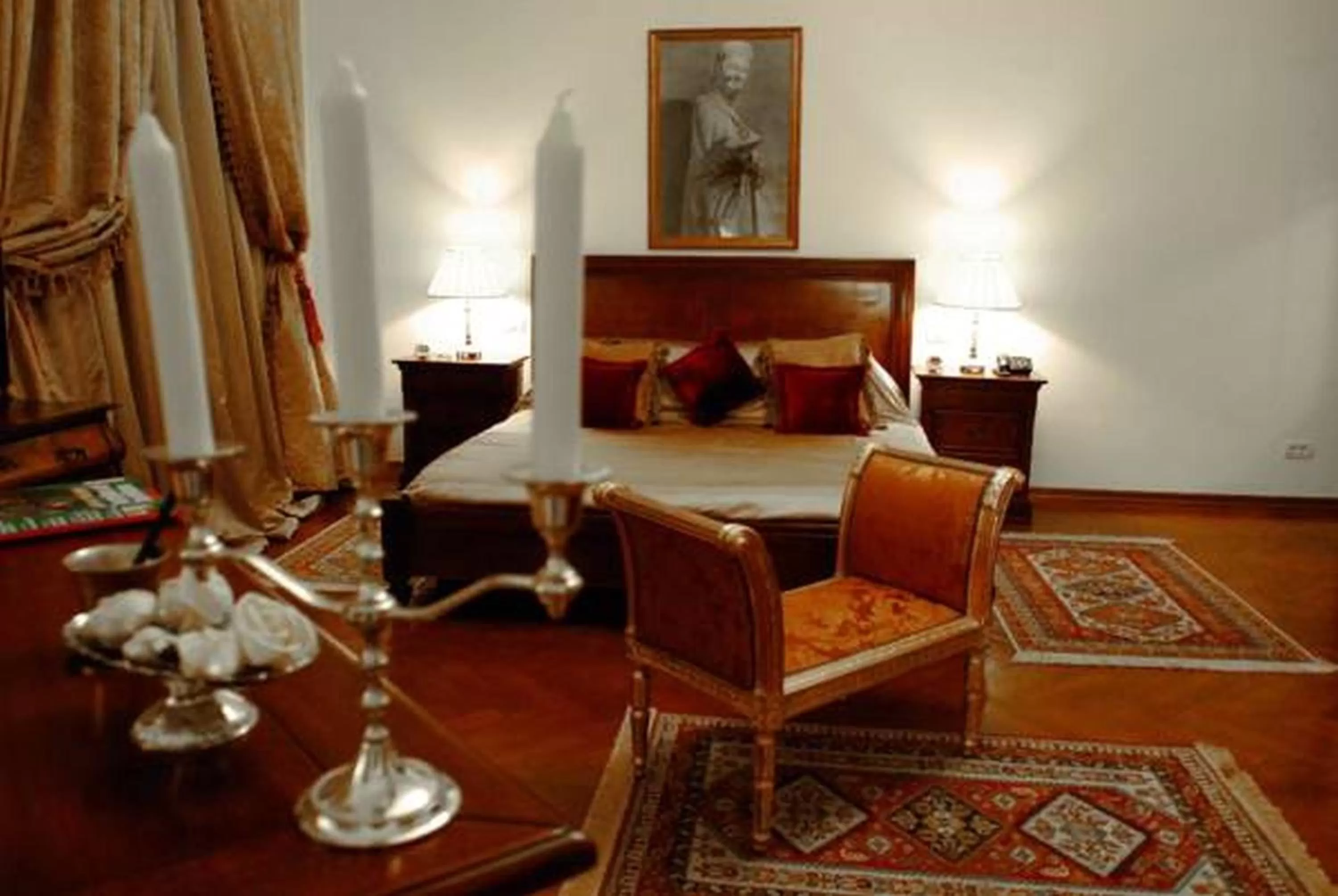 Grand Boutique Hotel