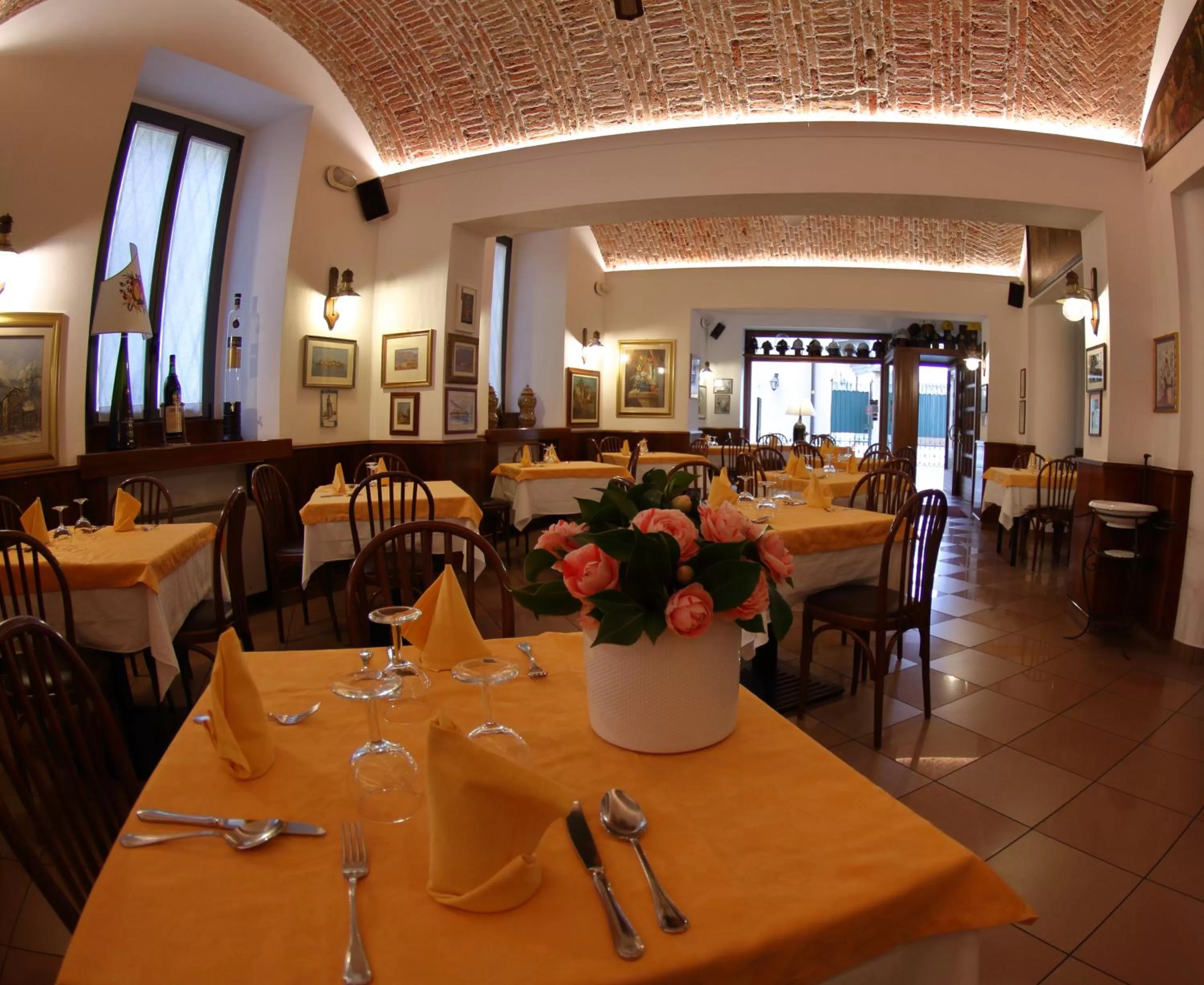 Restaurant/places to eat in Hotel Fiorentino