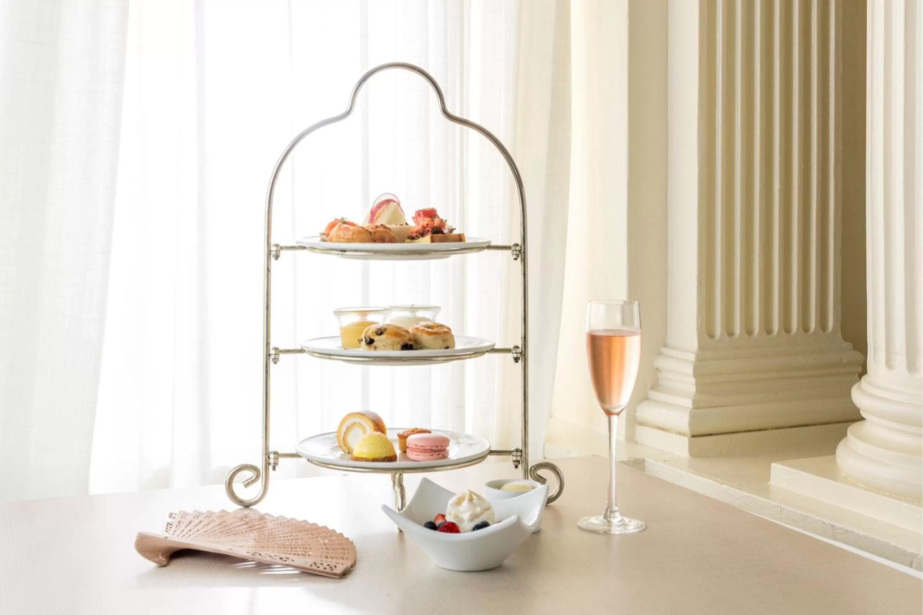 Restaurant/places to eat in Moana Surfrider, A Westin Resort & Spa, Waikiki Beach