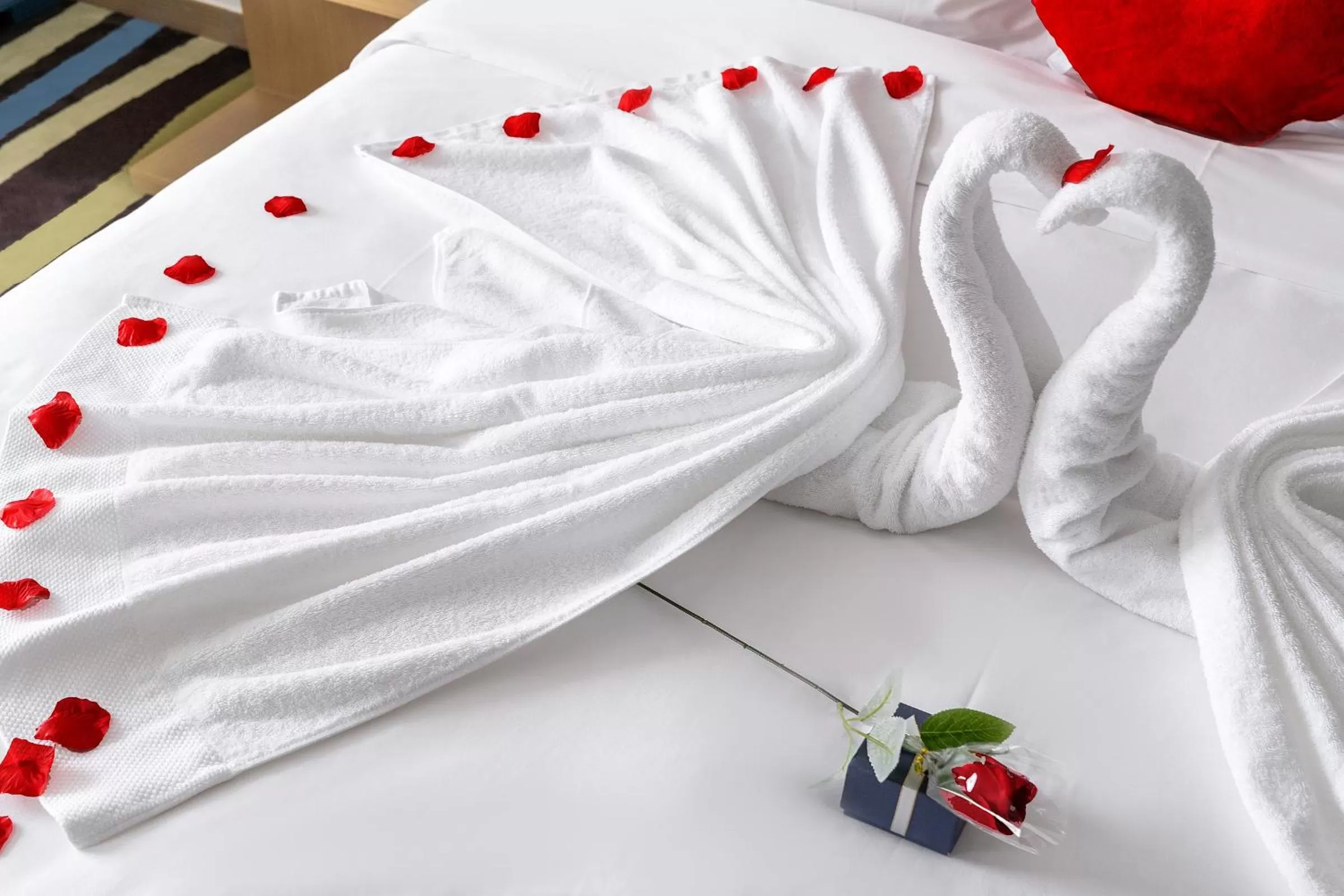 Bed in Guangzhou Baiyun Airport Rejoice by Argyle Hotel Rehe Metro Exit B --Free shuttle bus is provided during the 138th Canton Fair