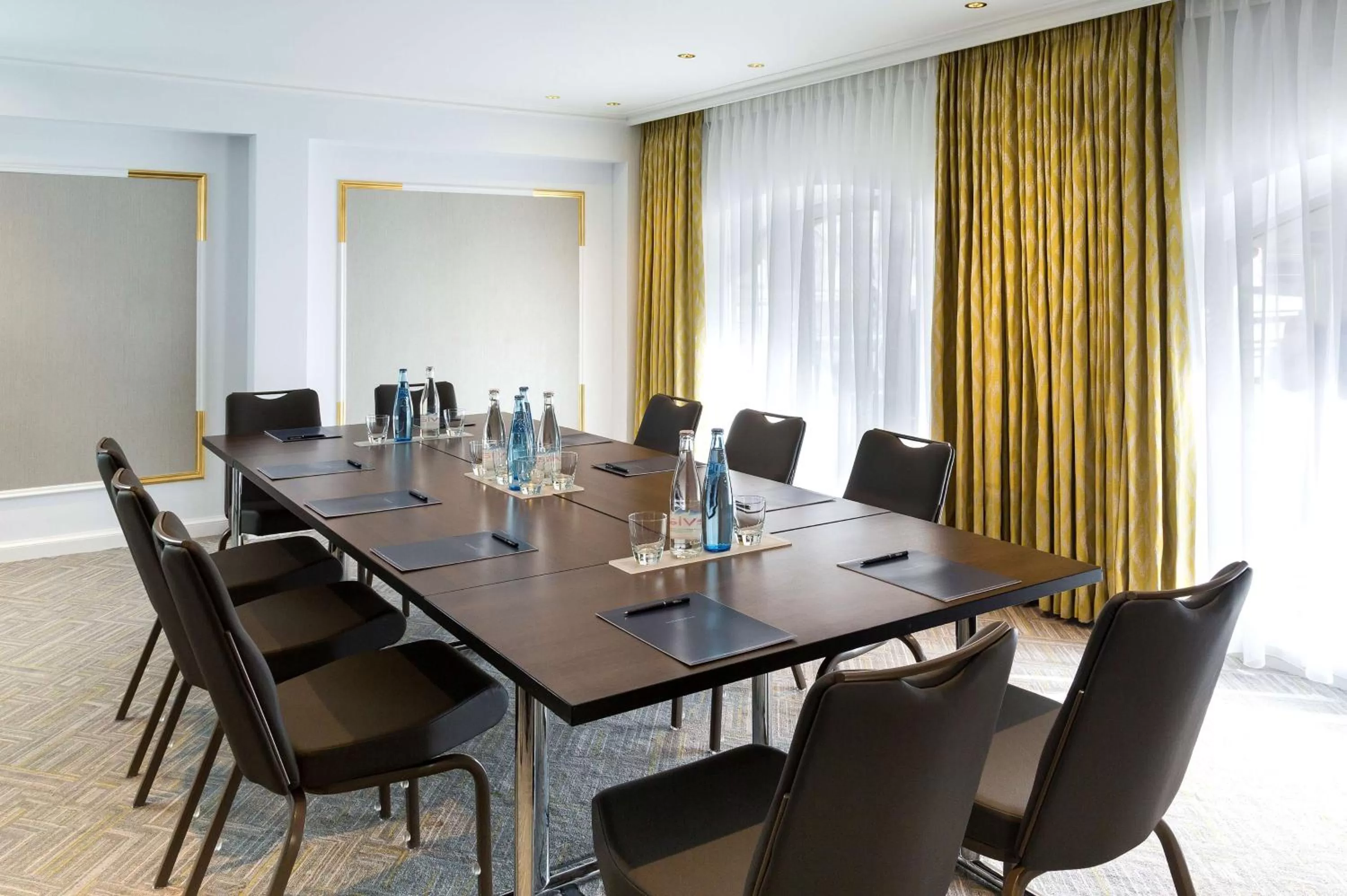 Meeting/conference room in Hilton Paris Opera